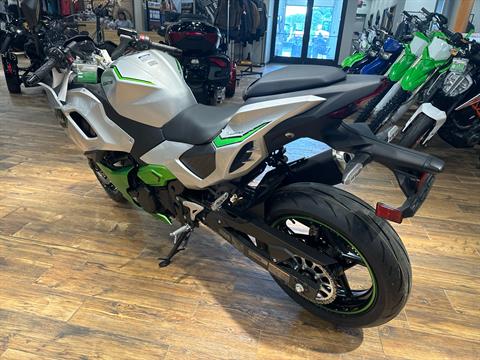 2024 Kawasaki Ninja 7 Hybrid ABS in Mineral Wells, West Virginia - Photo 4