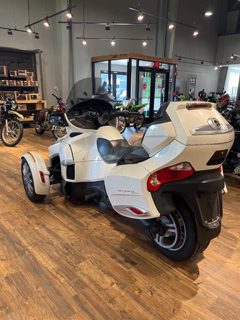 2016 Can-Am Spyder RT-S SM6 in Mineral Wells, West Virginia - Photo 3