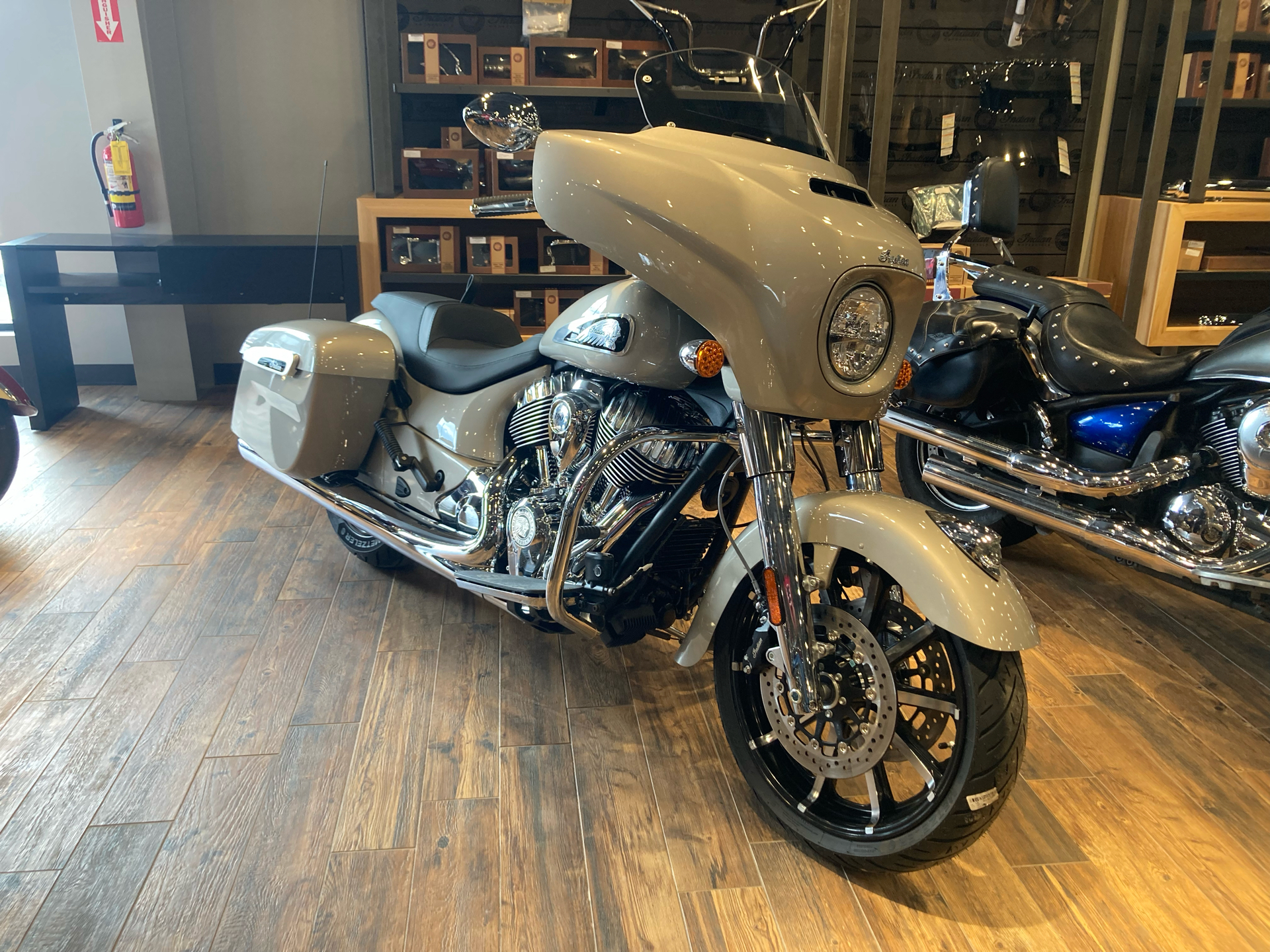 2022 Indian Chieftain® Limited in Mineral Wells, West Virginia - Photo 1