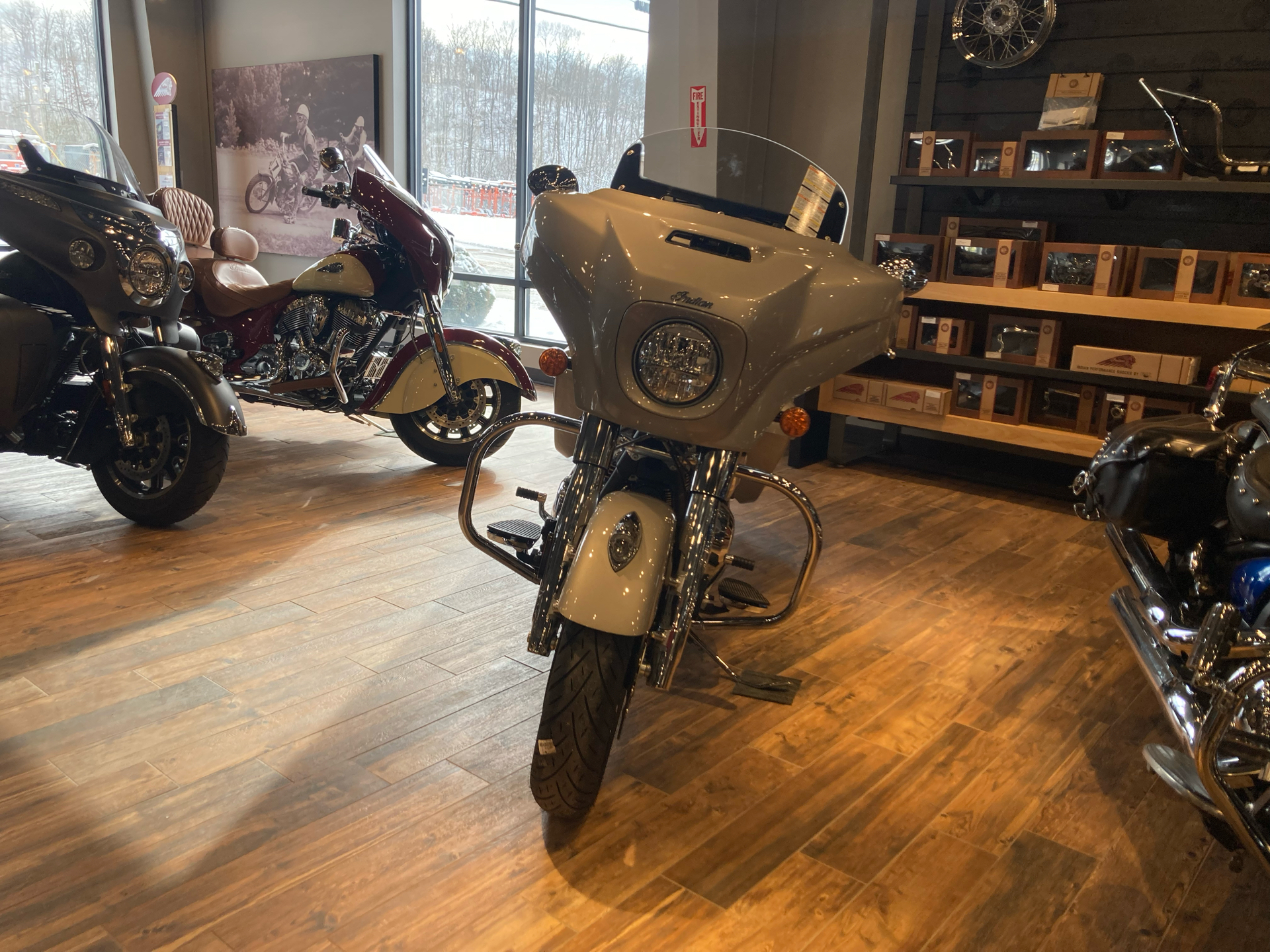 2022 Indian Chieftain® Limited in Mineral Wells, West Virginia - Photo 7