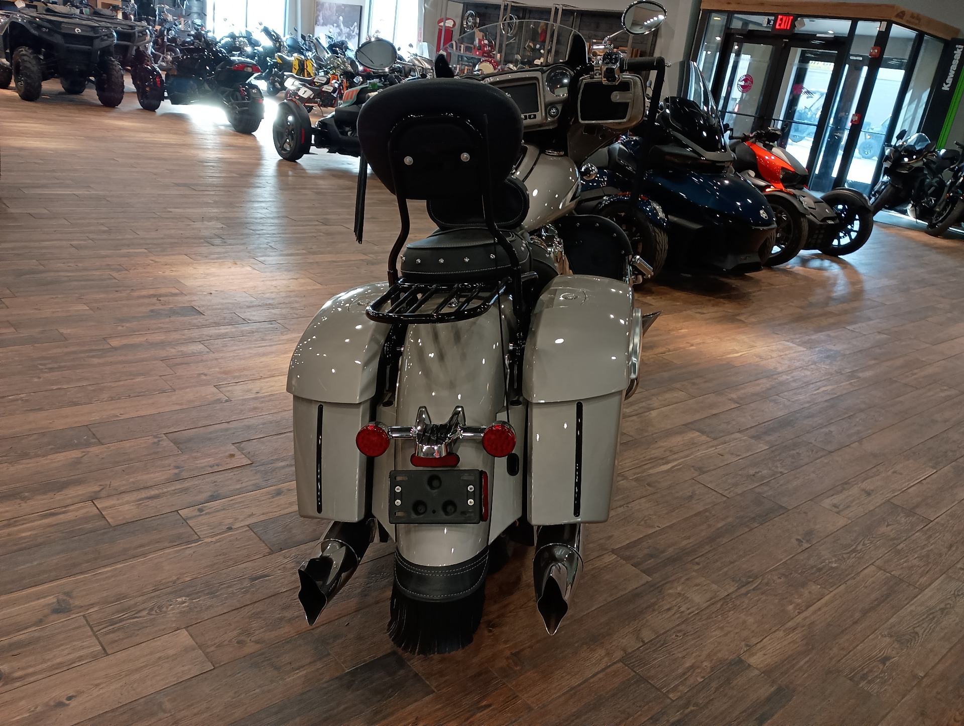 2022 Indian Motorcycle Chieftain® Limited in Mineral Wells, West Virginia - Photo 4