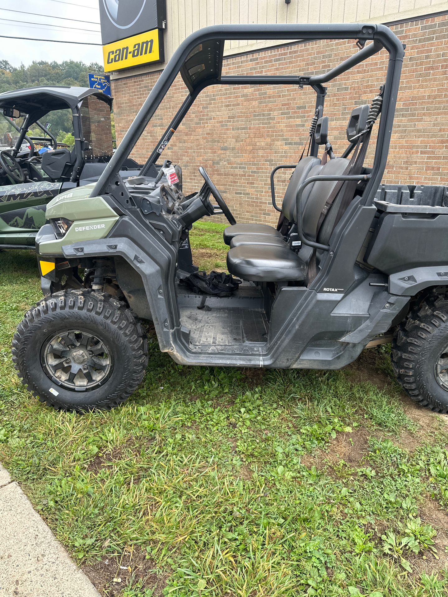 2019 Can-Am Defender DPS HD8 in Mineral Wells, West Virginia - Photo 2