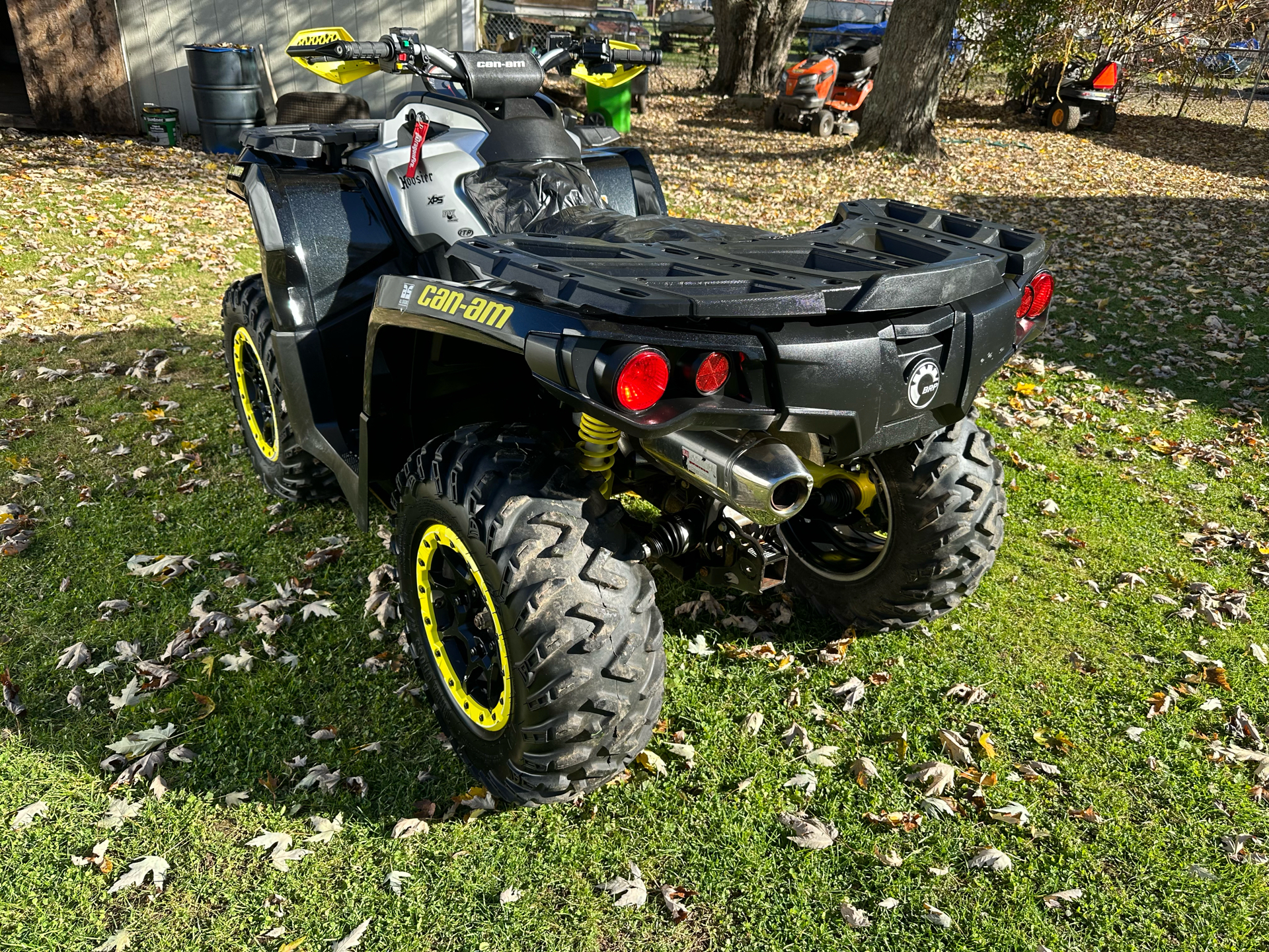 2018 Can-Am Outlander X XC 1000R in Mineral Wells, West Virginia - Photo 2