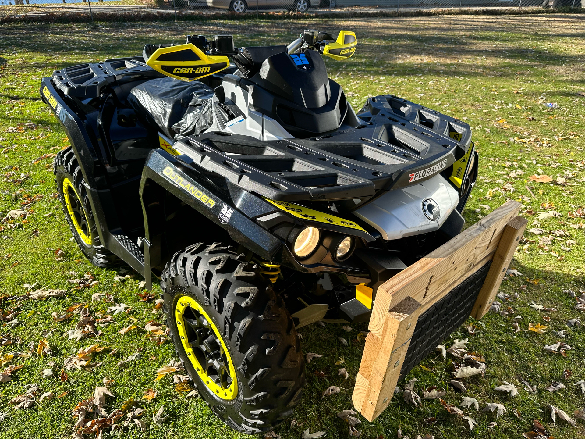 2018 Can-Am Outlander X XC 1000R in Mineral Wells, West Virginia - Photo 3