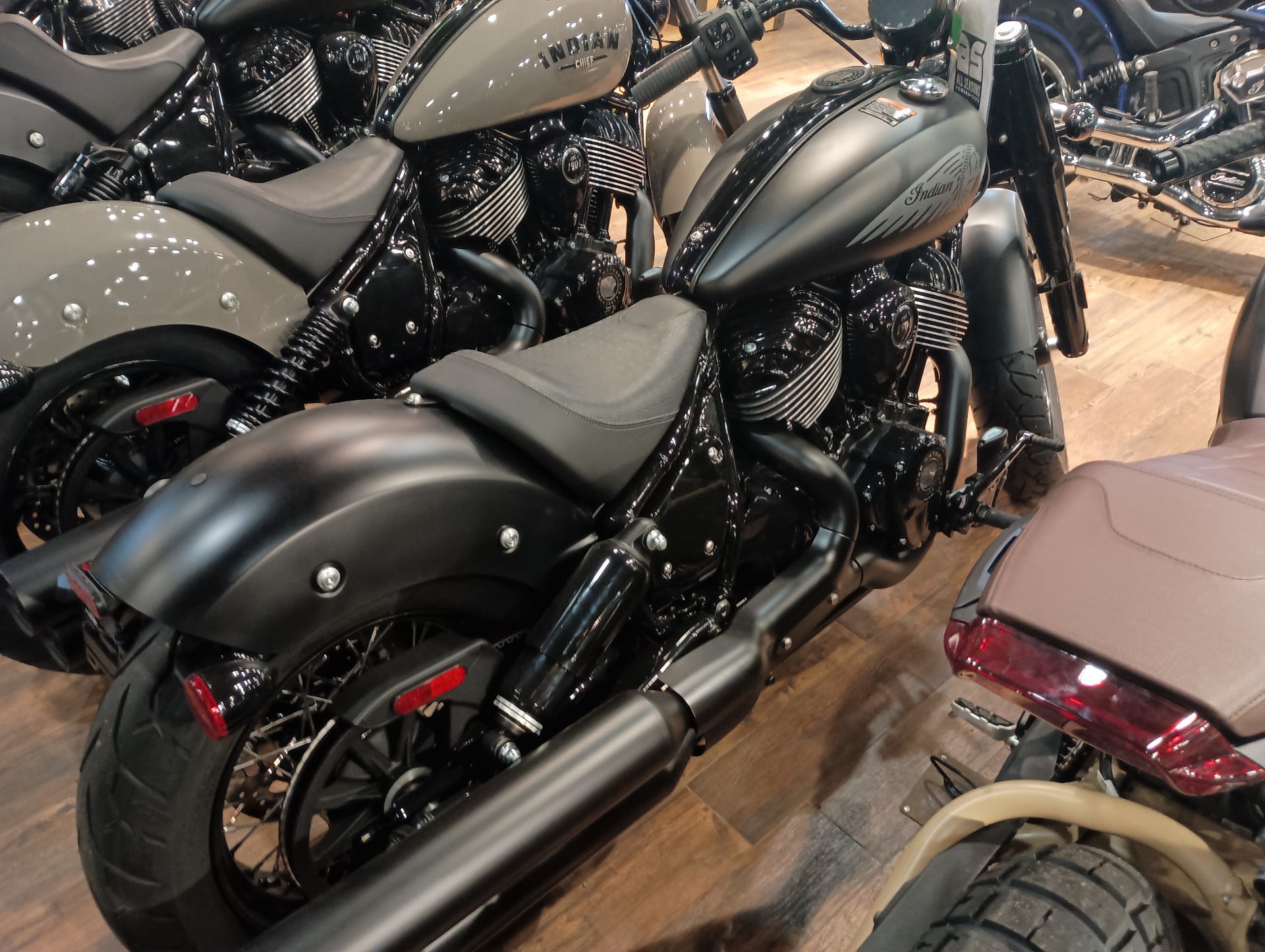 2023 Indian Motorcycle Chief Bobber Dark Horse® in Mineral Wells, West Virginia - Photo 4