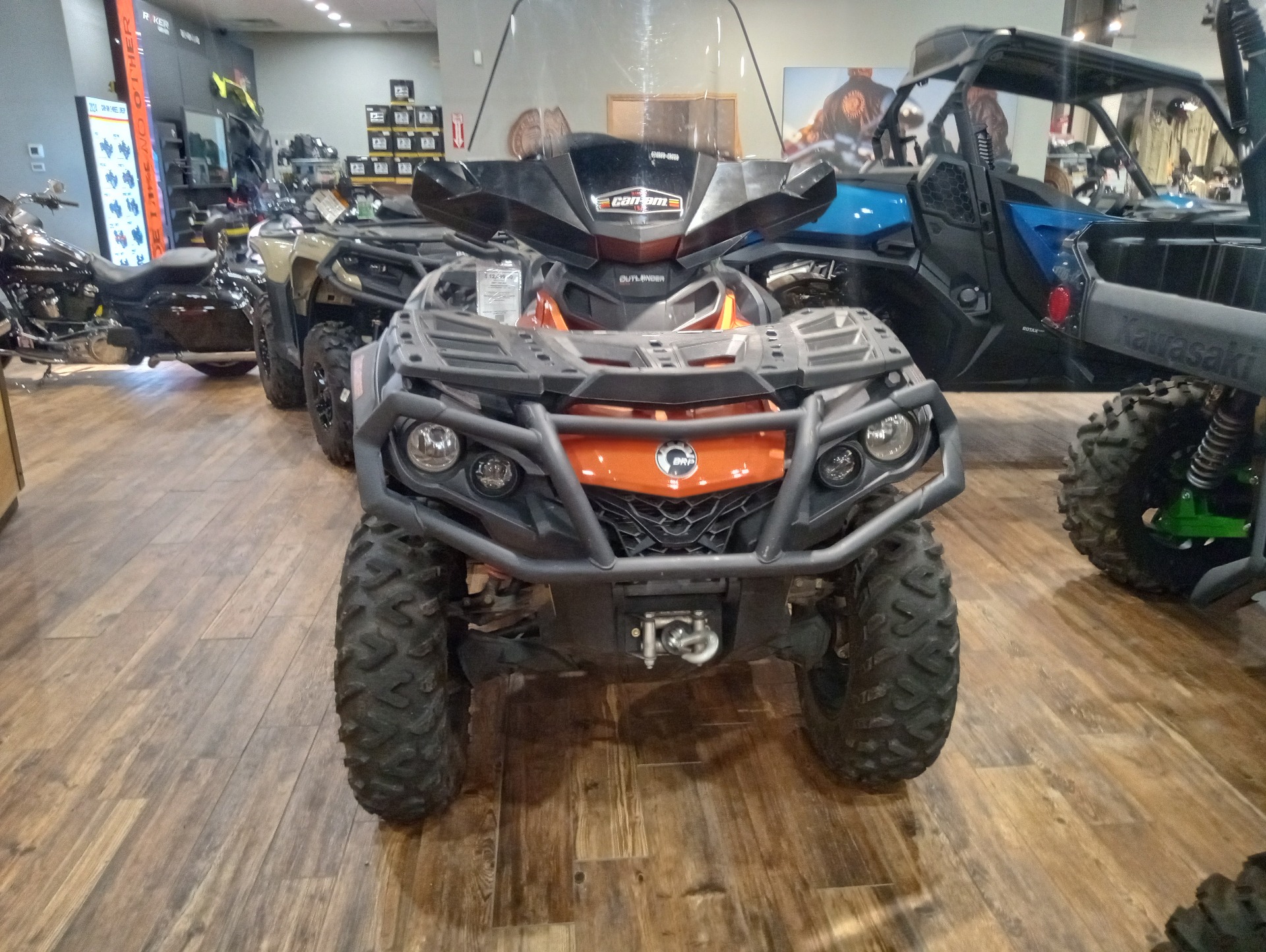 2021 Can-Am Outlander MAX XT-P 850 in Mineral Wells, West Virginia - Photo 2