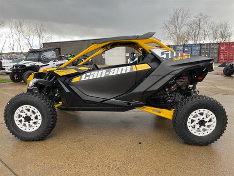 2024 Can-Am Maverick R X RS in Mineral Wells, West Virginia - Photo 10