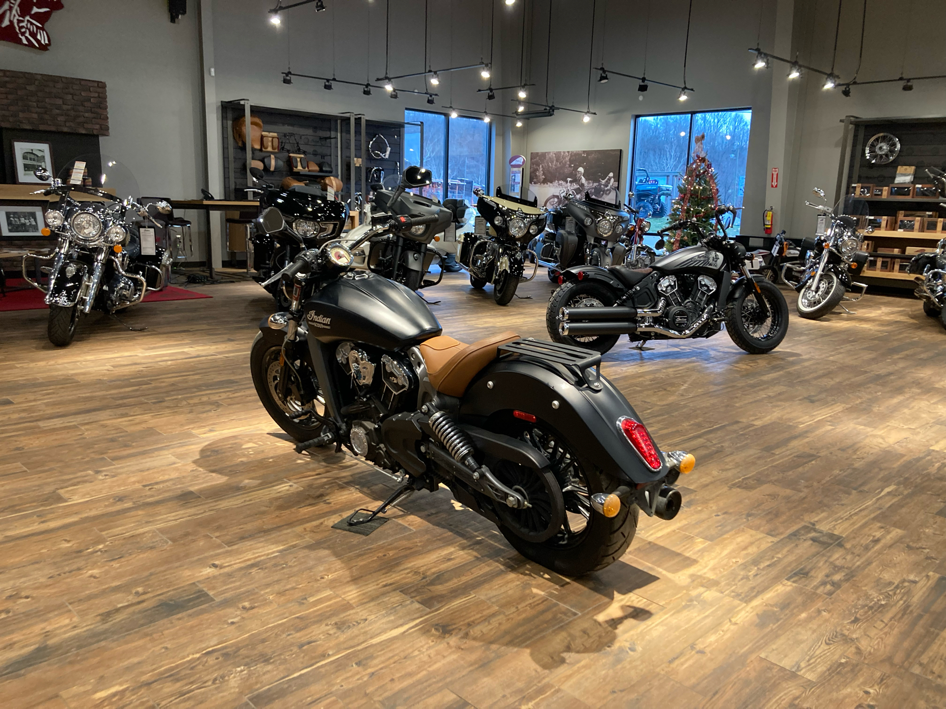 2015 Indian Scout™ in Mineral Wells, West Virginia - Photo 5