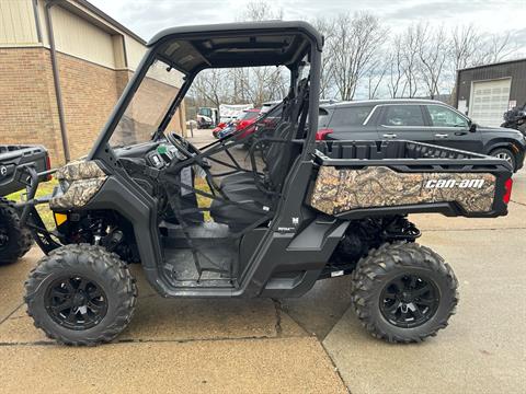 2023 Can-Am Defender XT HD10 in Mineral Wells, West Virginia - Photo 2