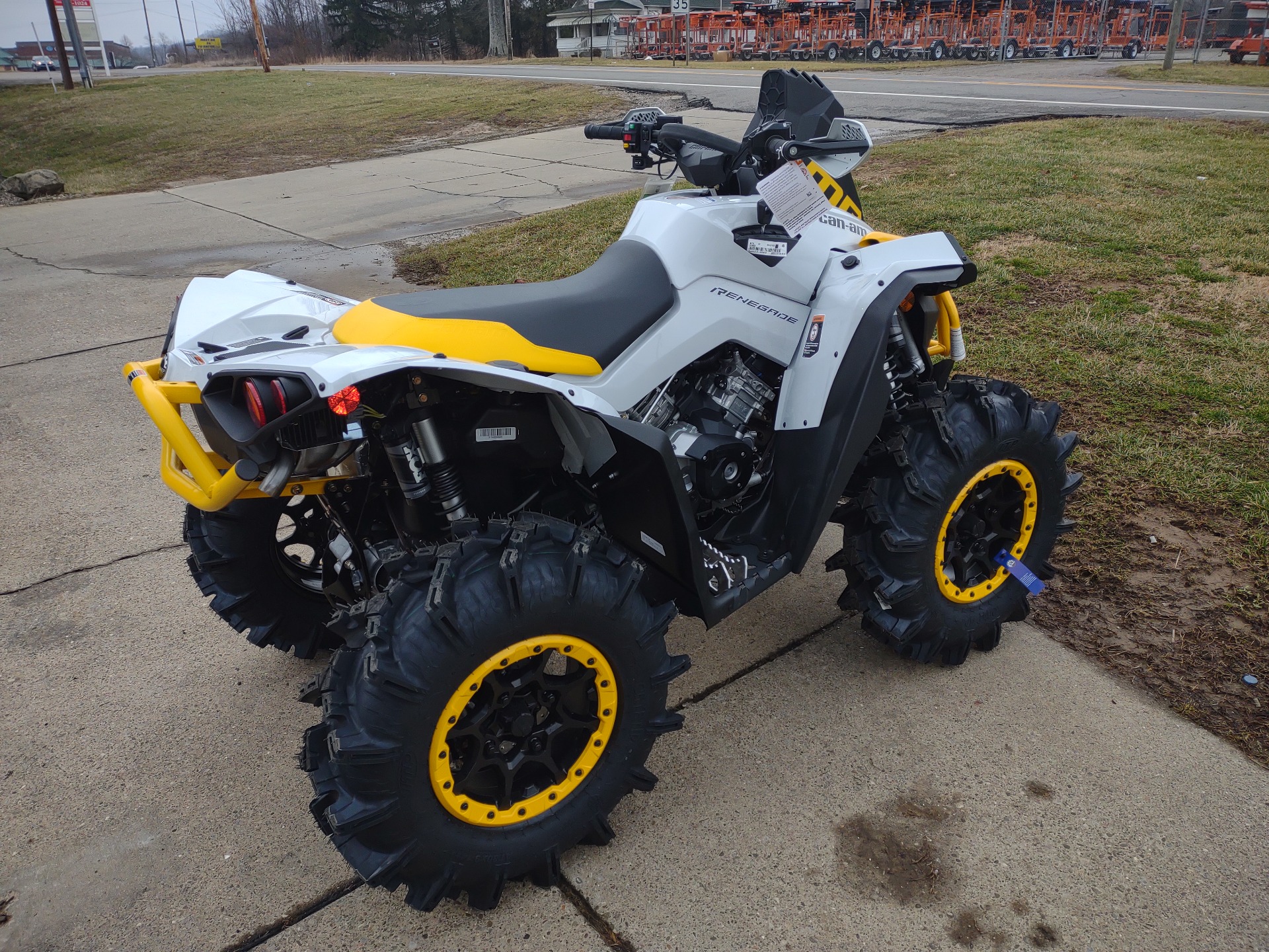 2023 Can-Am Renegade X MR 1000R in Mineral Wells, West Virginia - Photo 3