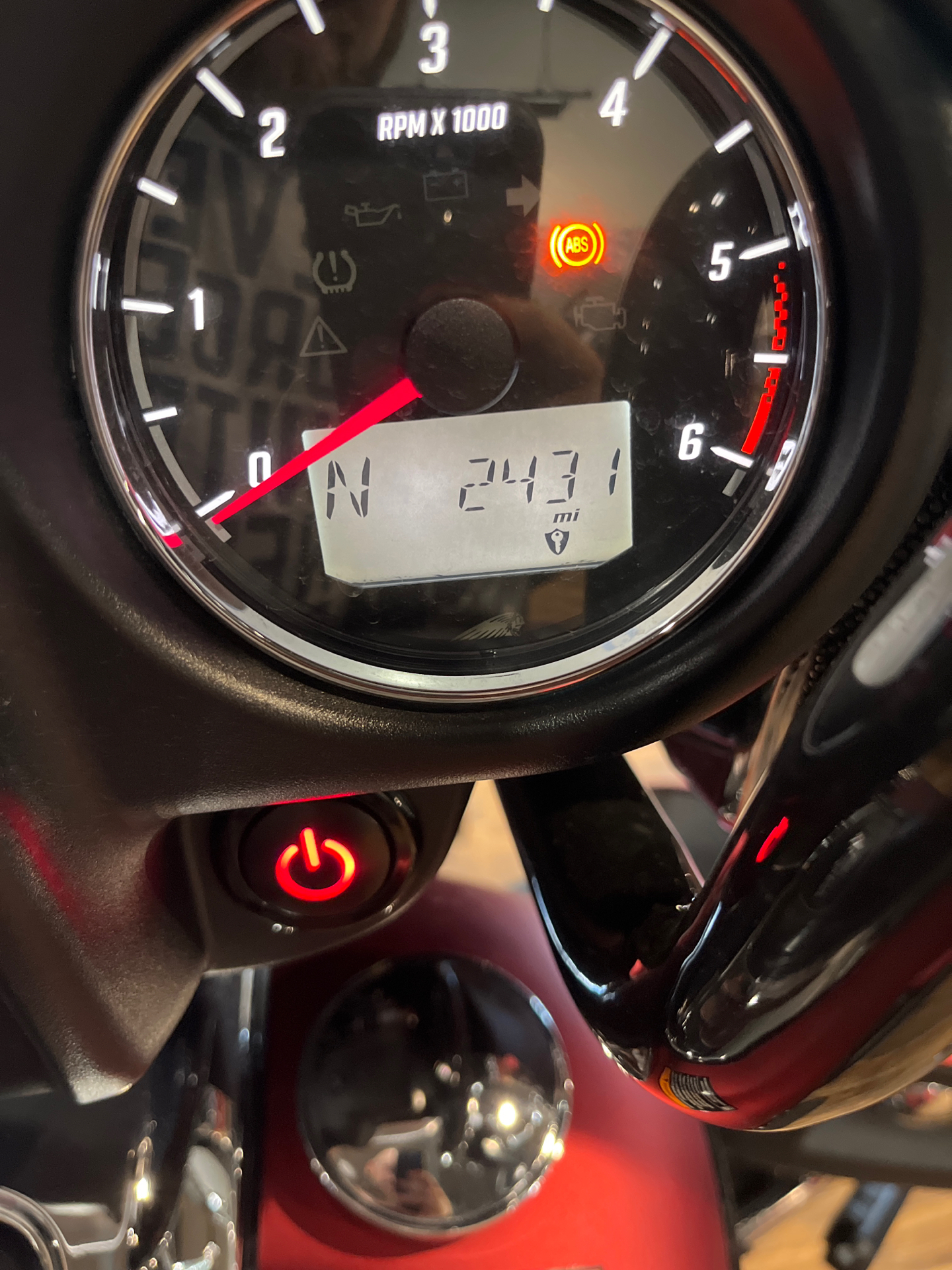 2020 Indian Motorcycle Roadmaster® Dark Horse® in Mineral Wells, West Virginia - Photo 5