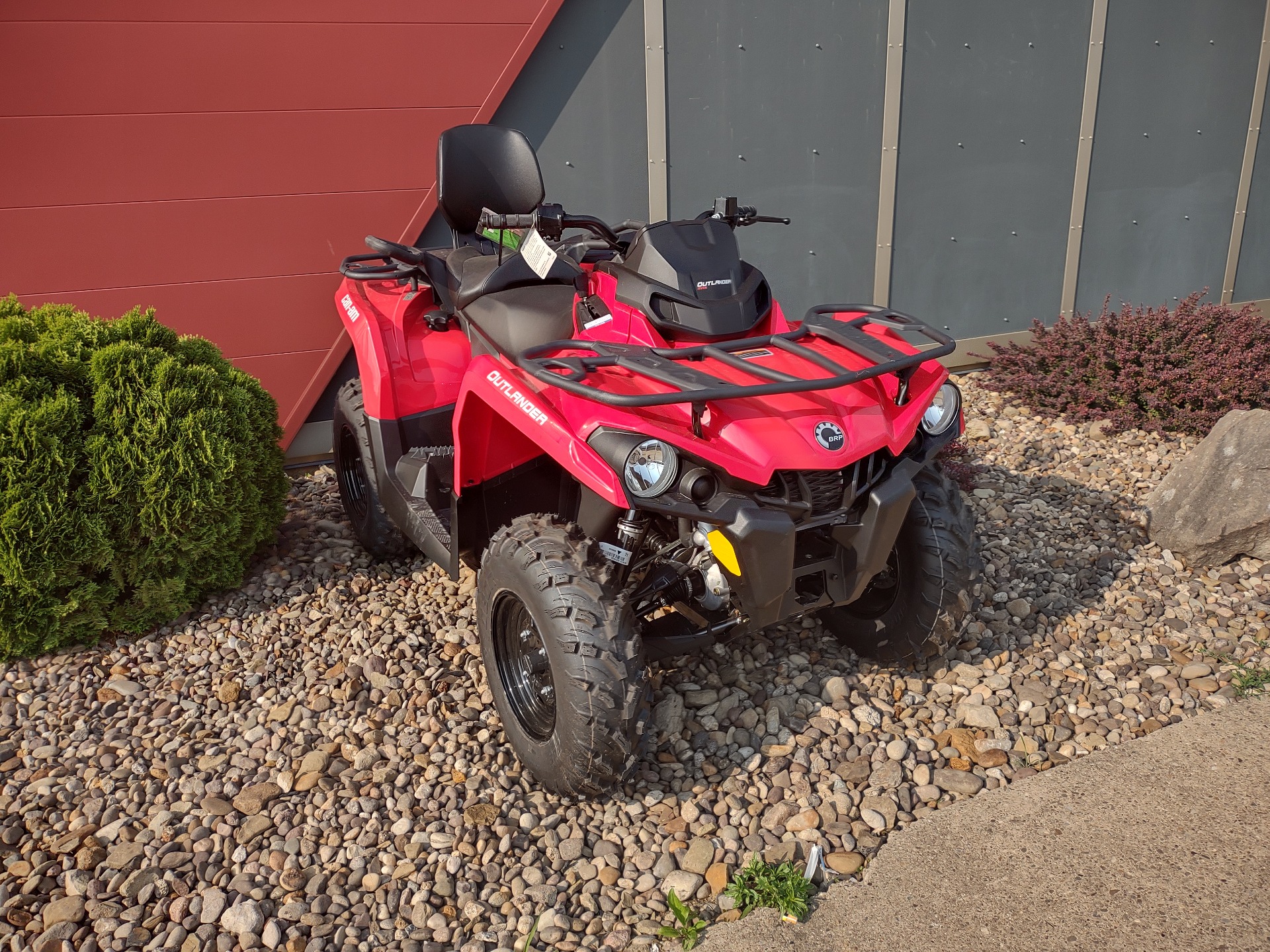 2023 Can-Am Outlander MAX 450 in Mineral Wells, West Virginia - Photo 2