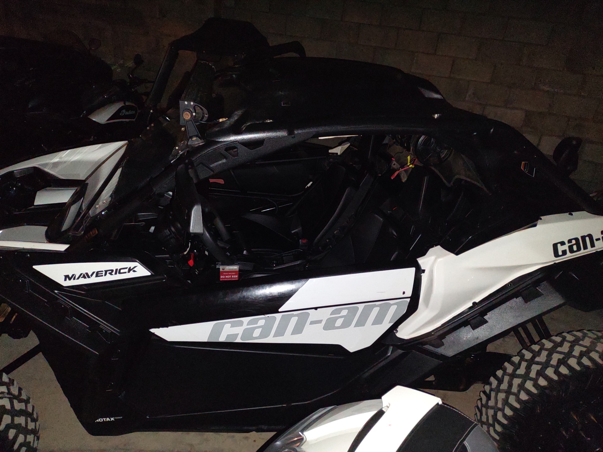 2019 Can-Am Maverick X3 Turbo R in Mineral Wells, West Virginia - Photo 2