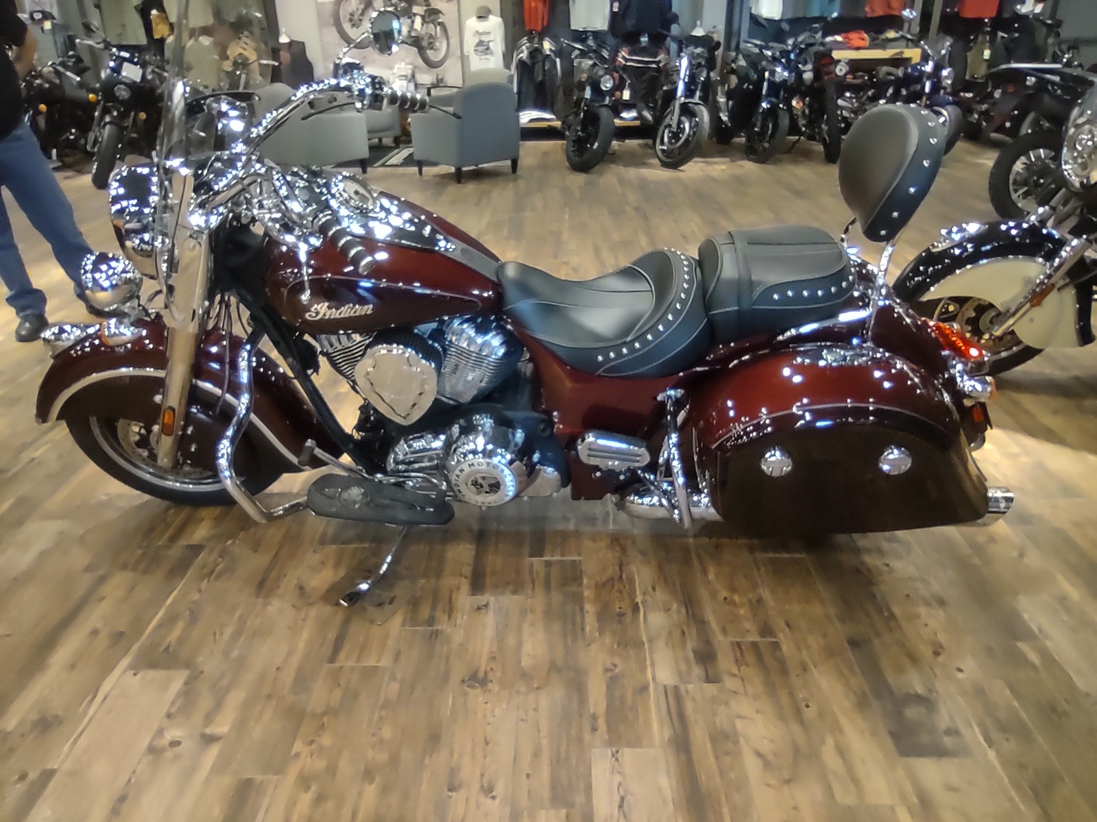 2022 Indian Motorcycle Springfield® in Mineral Wells, West Virginia - Photo 4