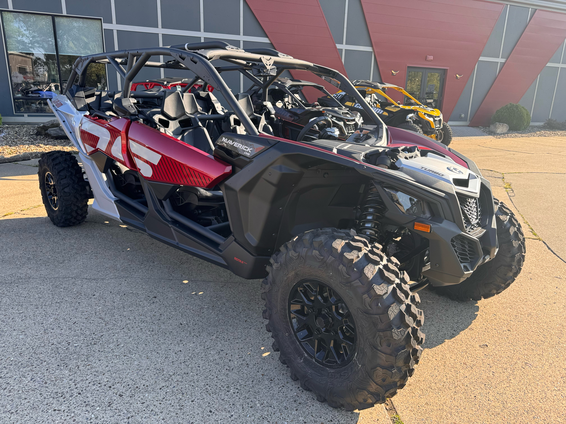 2024 Can-Am Maverick X3 MAX DS Turbo in Mineral Wells, West Virginia - Photo 5