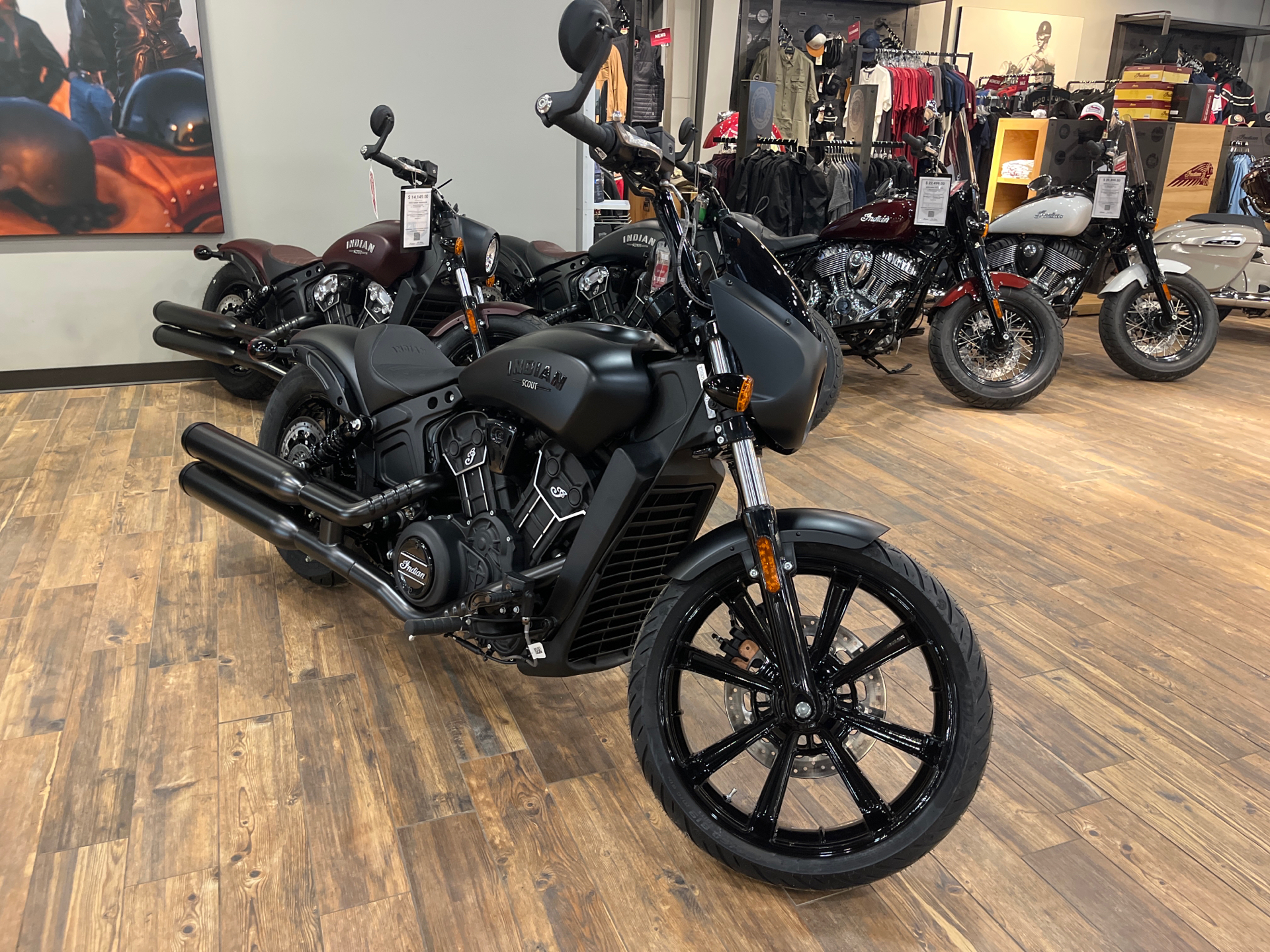 2023 Indian Motorcycle Scout® Rogue ABS in Mineral Wells, West Virginia - Photo 2
