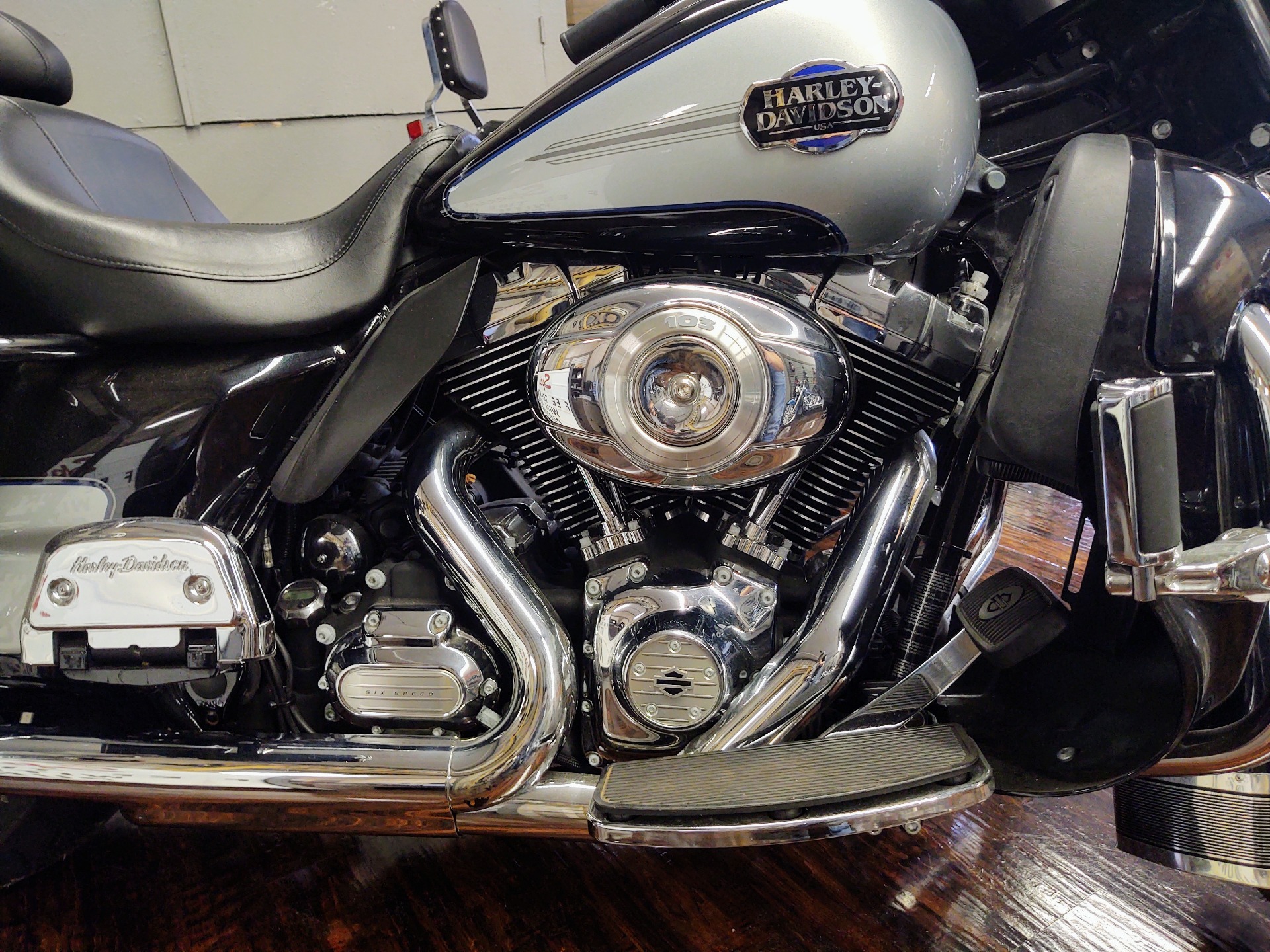 2013 Harley-Davidson Ultra Classic® Electra Glide® in Pensacola, Florida - Photo 5