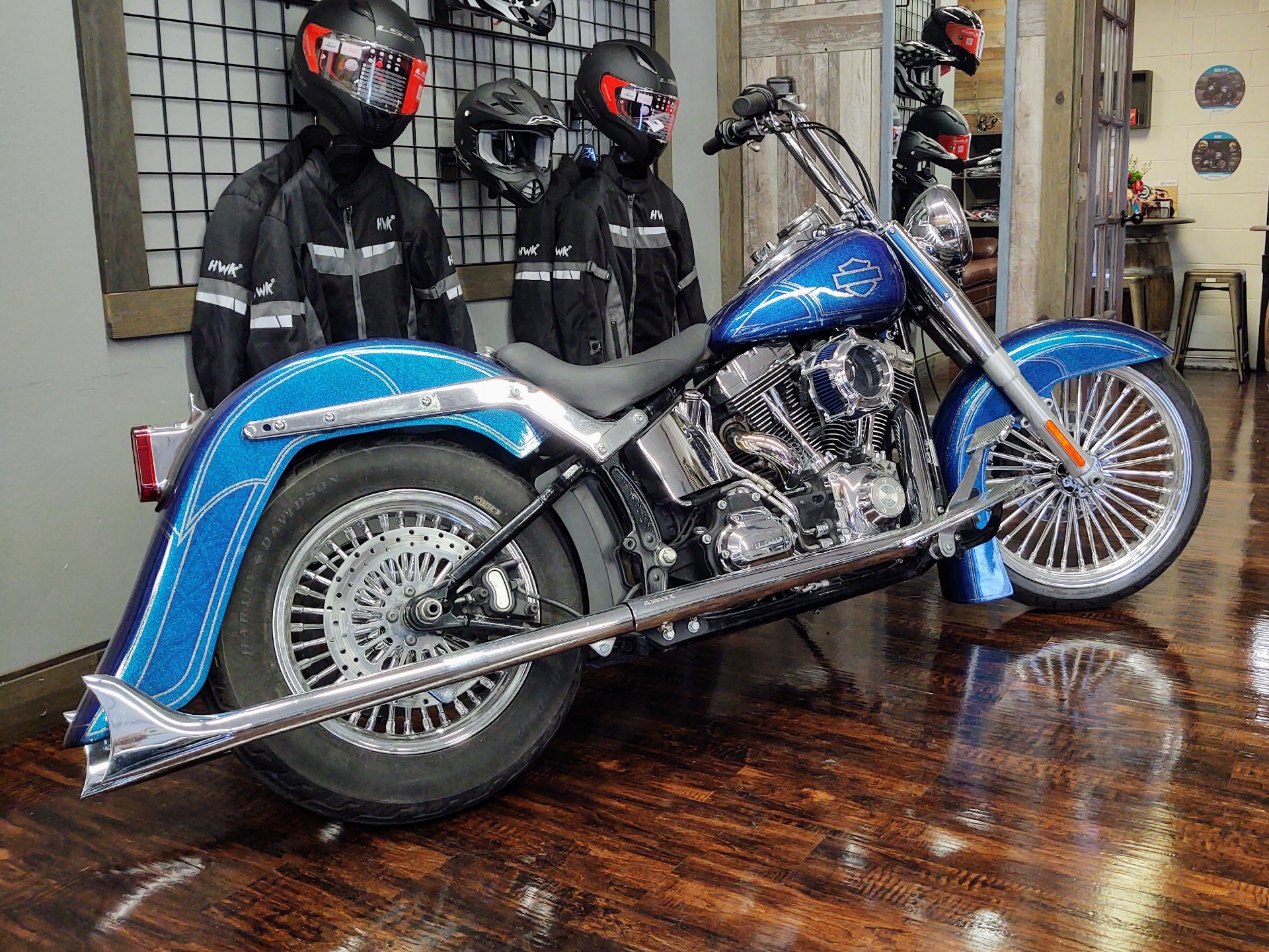2009 Harley-Davidson FLSTC Heritage Softail® Classic in Pensacola, Florida - Photo 2