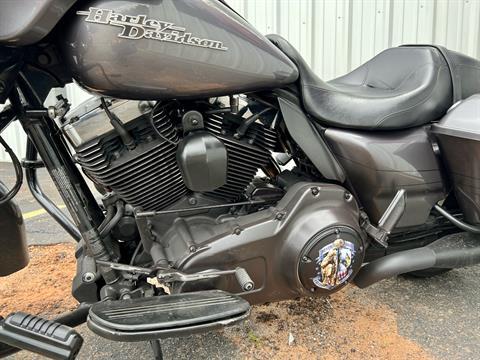 2014 Harley-Davidson Street Glide® Special in Pensacola, Florida - Photo 11