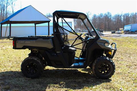 2024 Can-Am Defender XT HD10 in Rockton, Pennsylvania - Photo 16