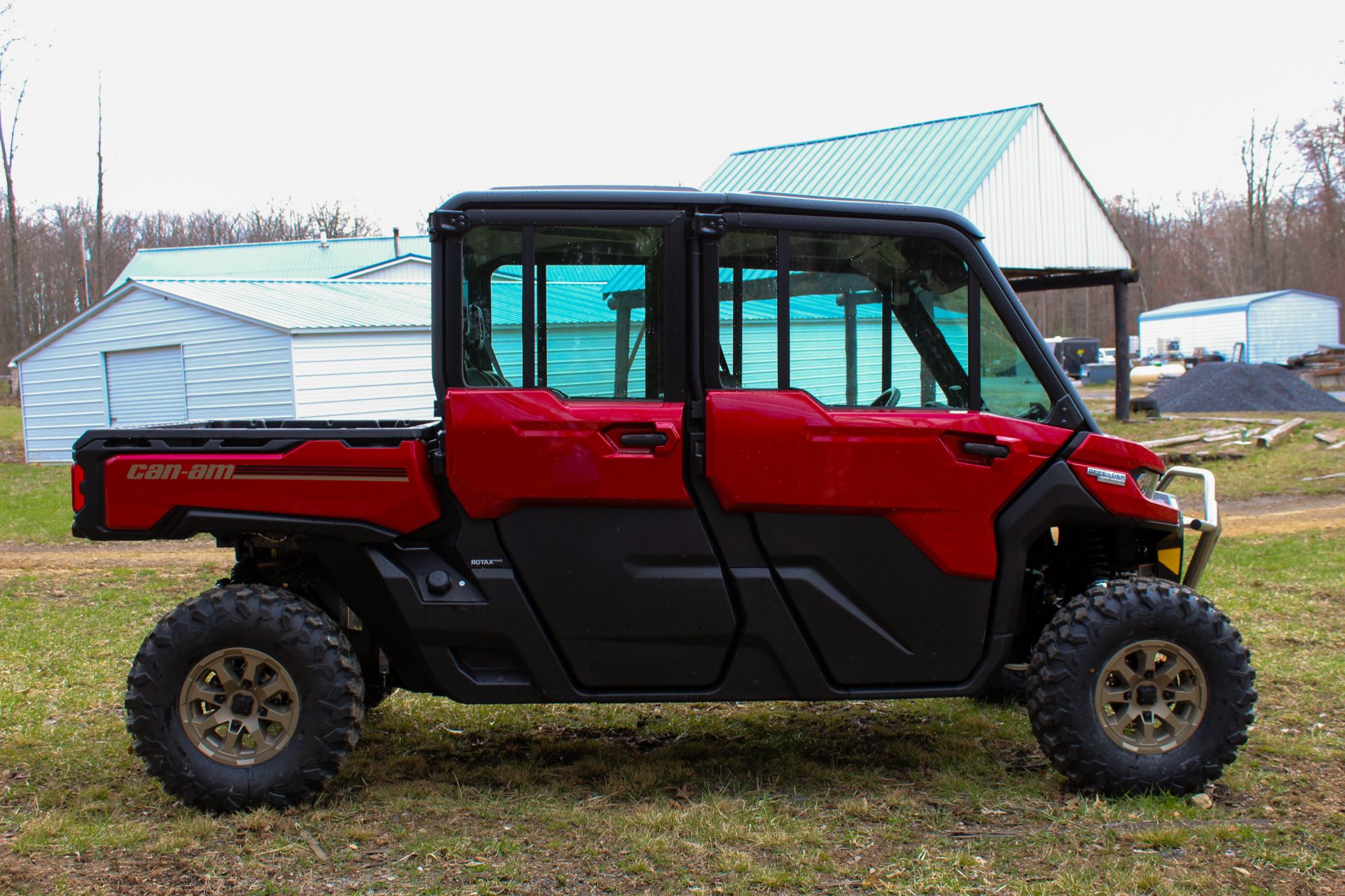 2024 Can-Am Defender MAX Limited in Rockton, Pennsylvania - Photo 6