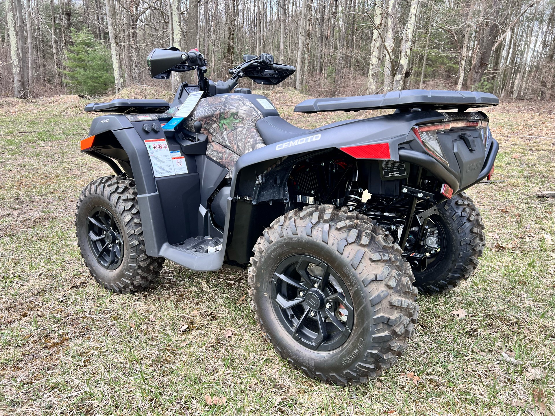 2024 CFMOTO CForce 600 in Rockton, Pennsylvania - Photo 14