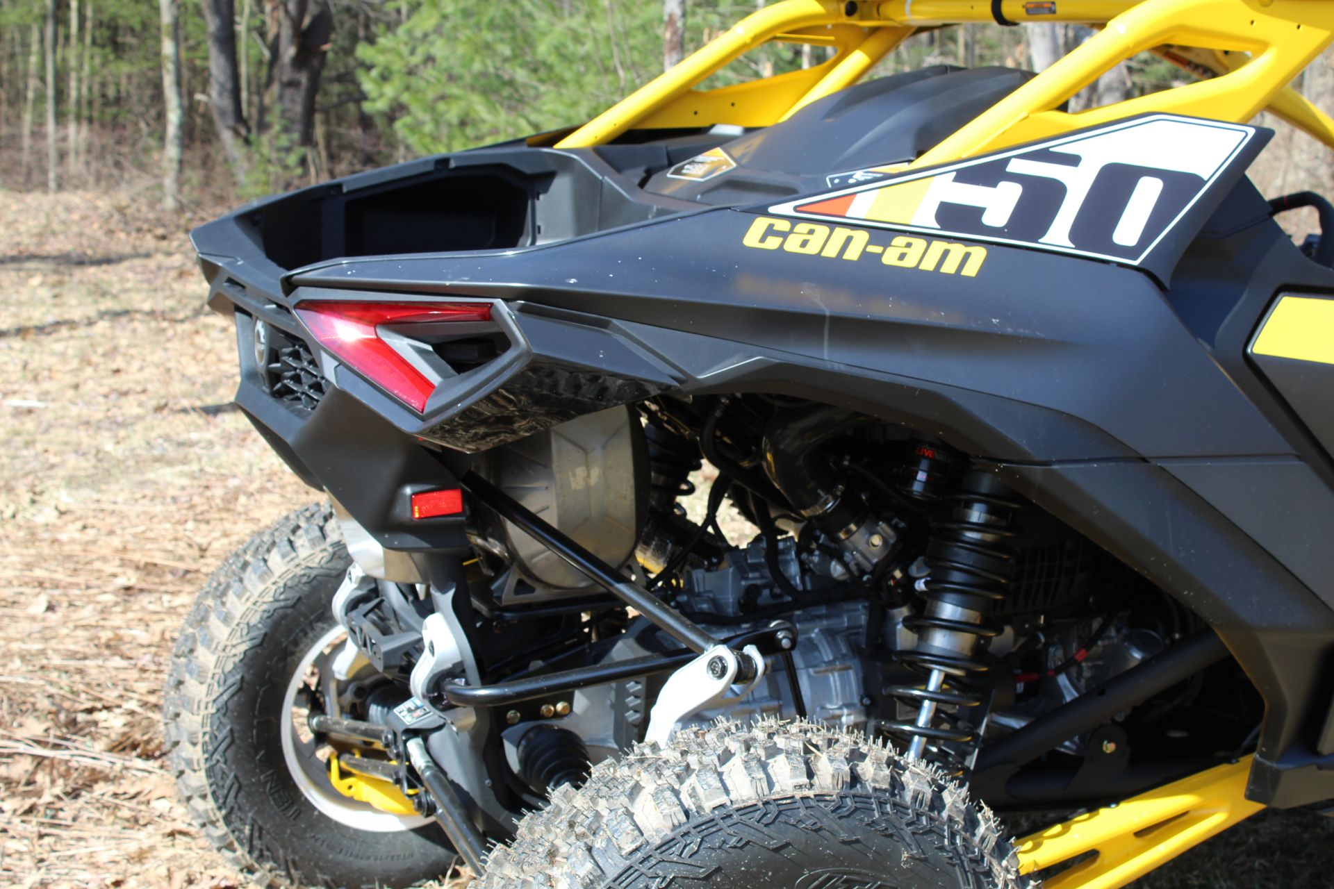 2024 Can-Am Maverick R X RS with Smart-Shox 999T DCT in Rockton, Pennsylvania - Photo 10