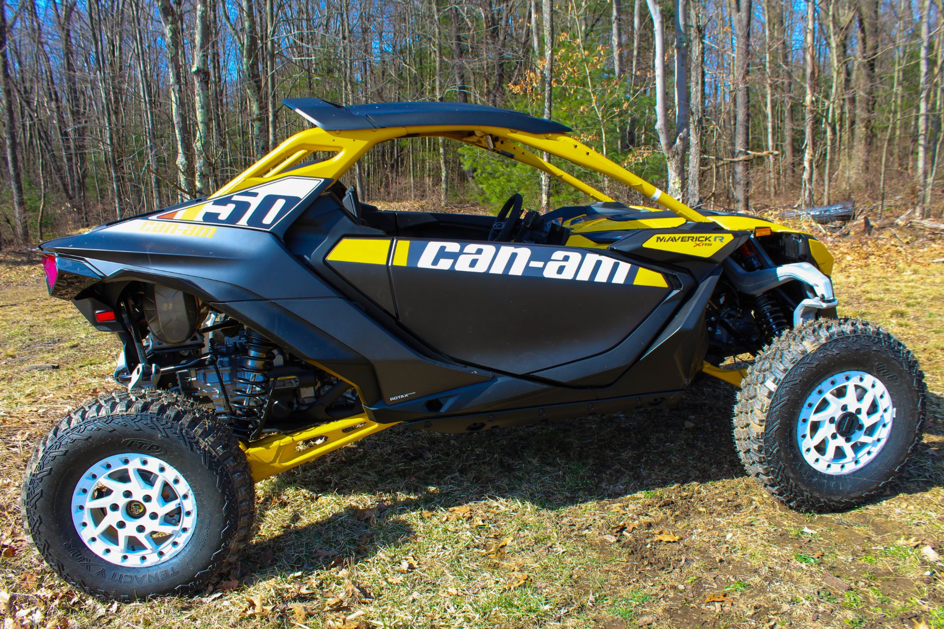 2024 Can-Am Maverick R X RS with Smart-Shox in Rockton, Pennsylvania - Photo 9