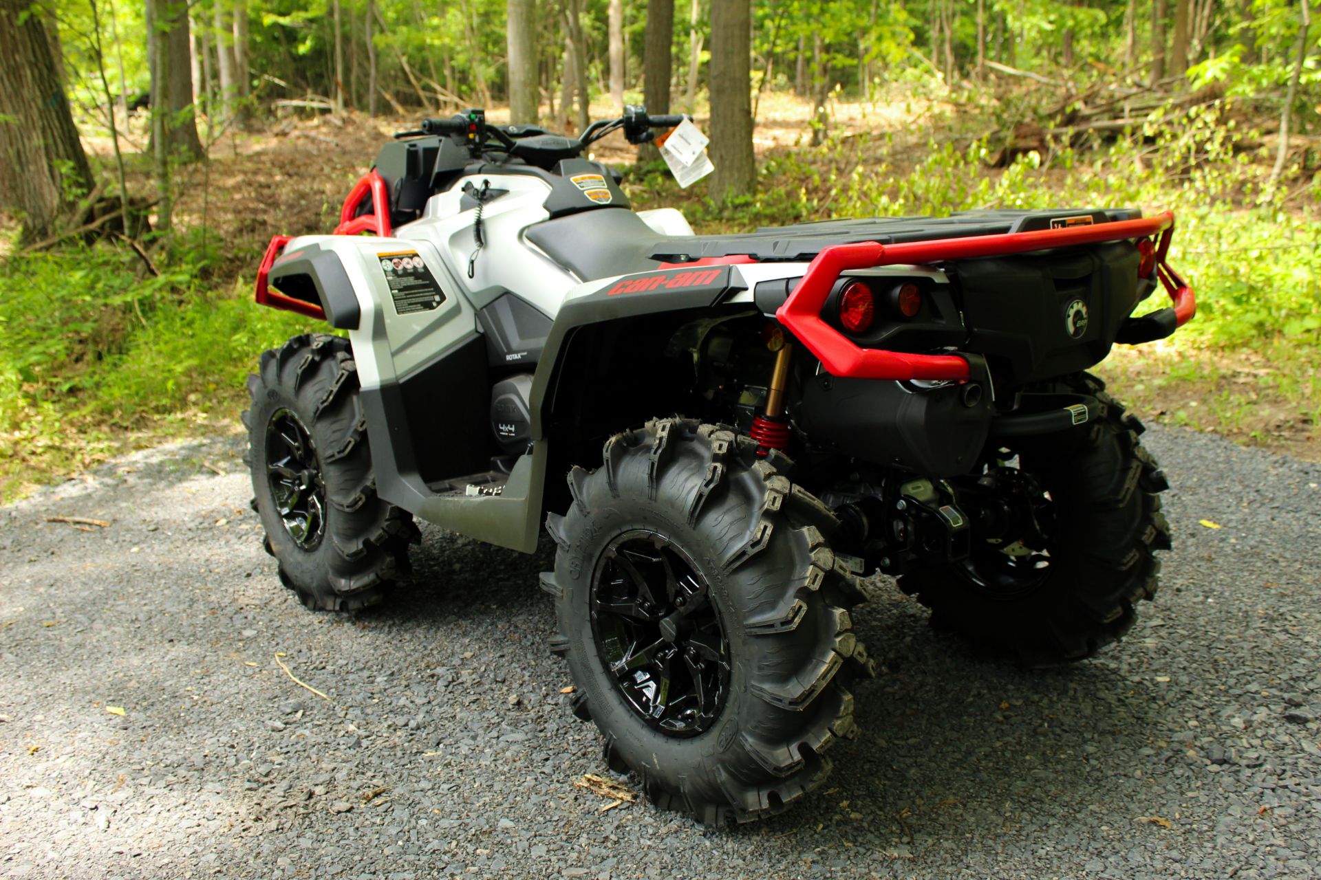 2024 Can-Am Outlander X MR 1000R in Rockton, Pennsylvania - Photo 3