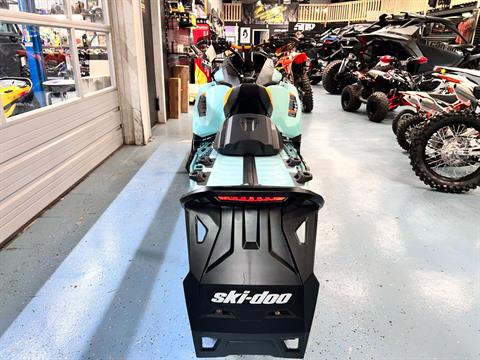 2024 Ski-Doo Backcountry X-RS 146 850 E-TEC ES Ice Cobra 1.6 w/ 10.25 in. Touchscreen in Rockton, Pennsylvania - Photo 7