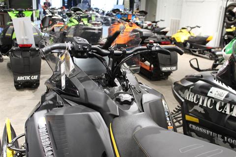 2024 Ski-Doo Renegade Adrenaline with Enduro Package 600R E-TEC ES Ice Ripper XT 1.25 in Rockton, Pennsylvania - Photo 6