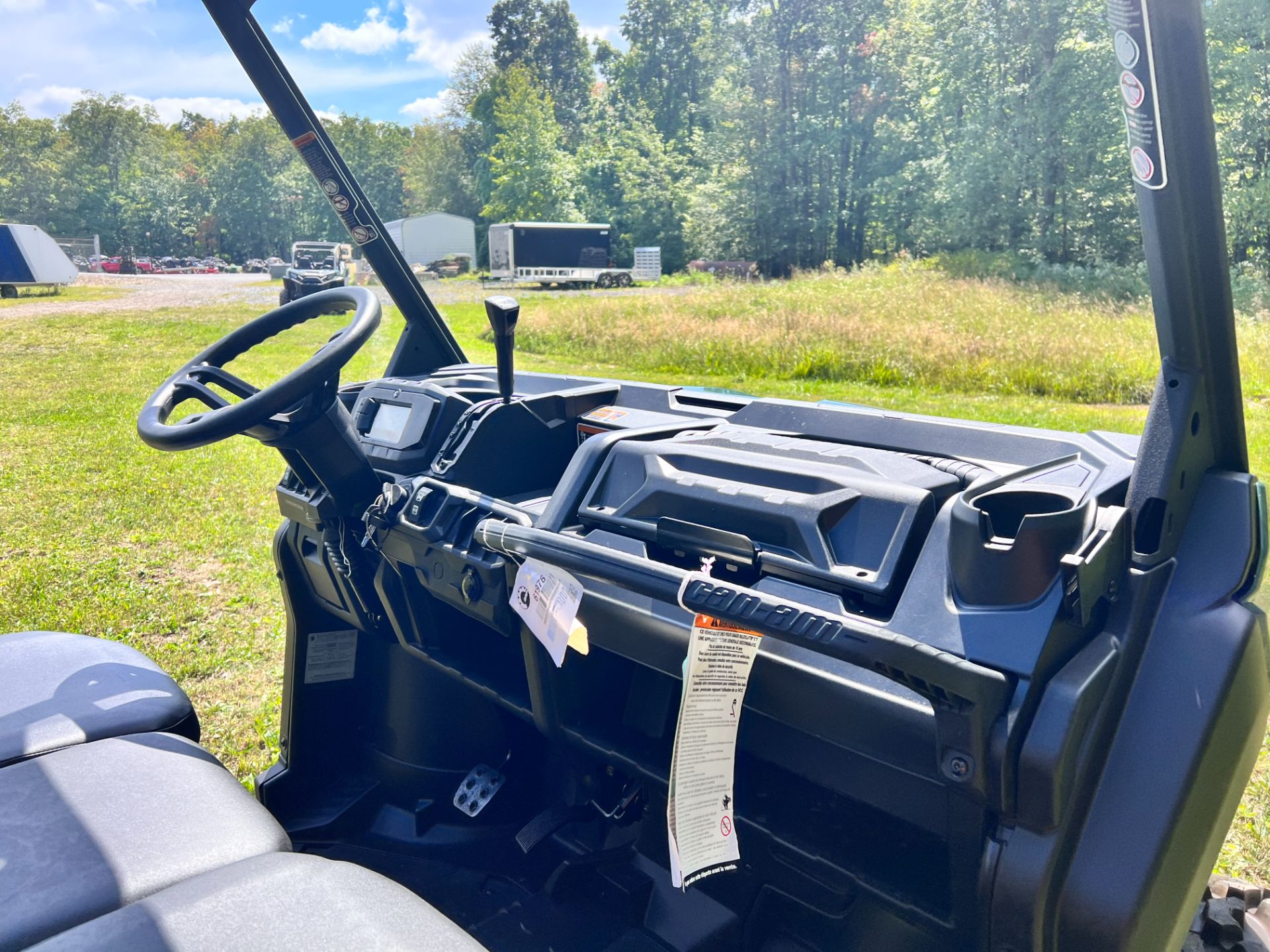 2023 Can-Am Defender 6x6 DPS HD10 in Rockton, Pennsylvania - Photo 14