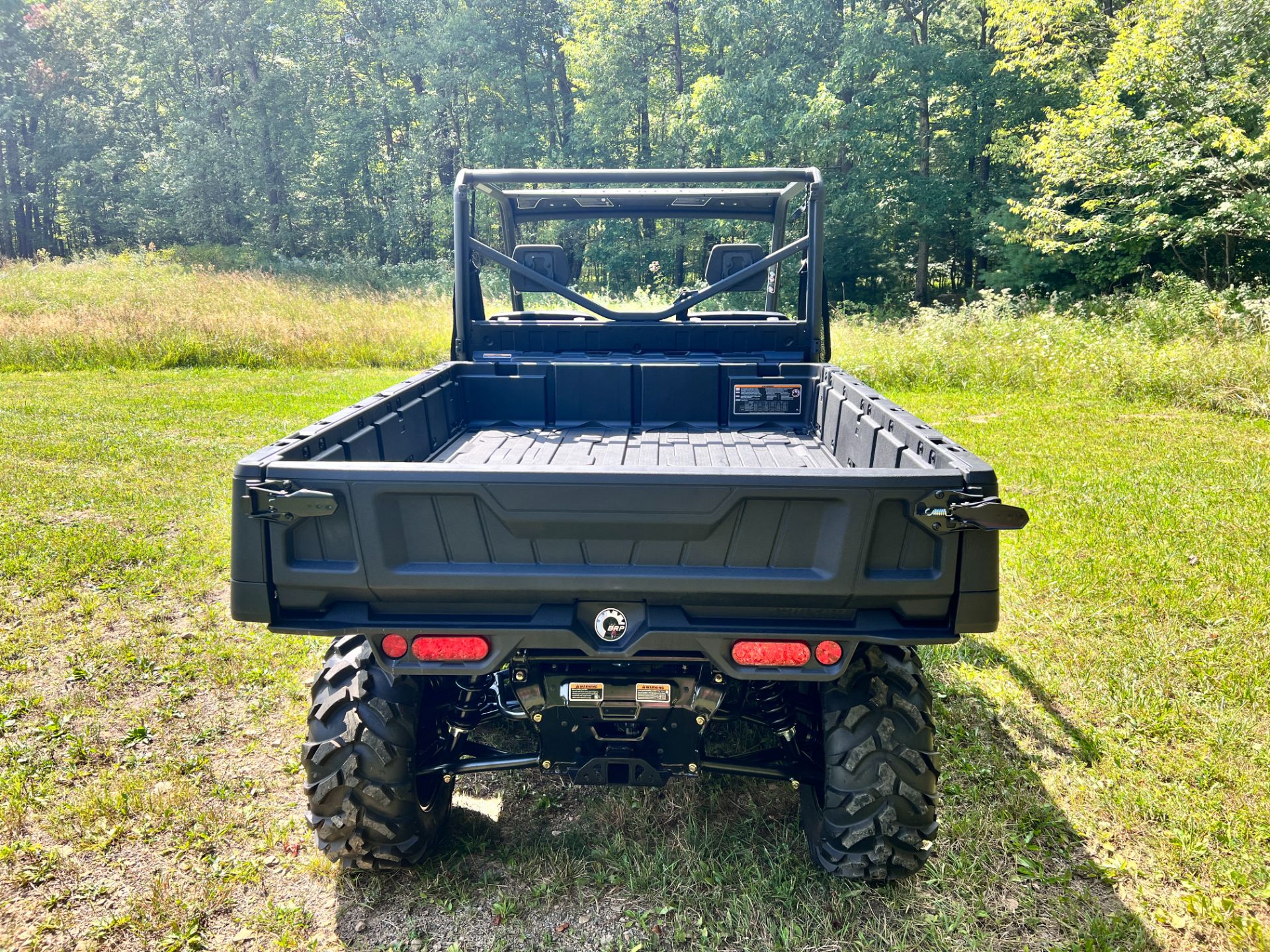 2023 Can-Am Defender 6x6 DPS HD10 in Rockton, Pennsylvania - Photo 9