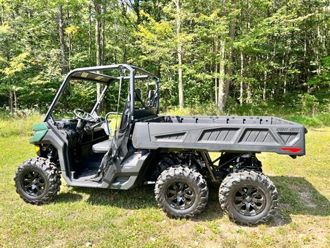 2023 Can-Am Defender 6x6 DPS HD10 in Rockton, Pennsylvania - Photo 11