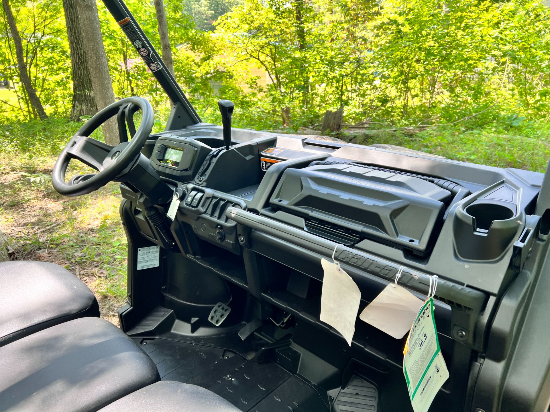 2023 Can-Am Defender MAX DPS HD9 in Rockton, Pennsylvania - Photo 5