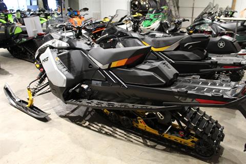 2024 Ski-Doo MXZ Adrenaline with Blizzard Package 137 600R E-TEC ES Ice Ripper XT 1.25 in Rockton, Pennsylvania - Photo 3