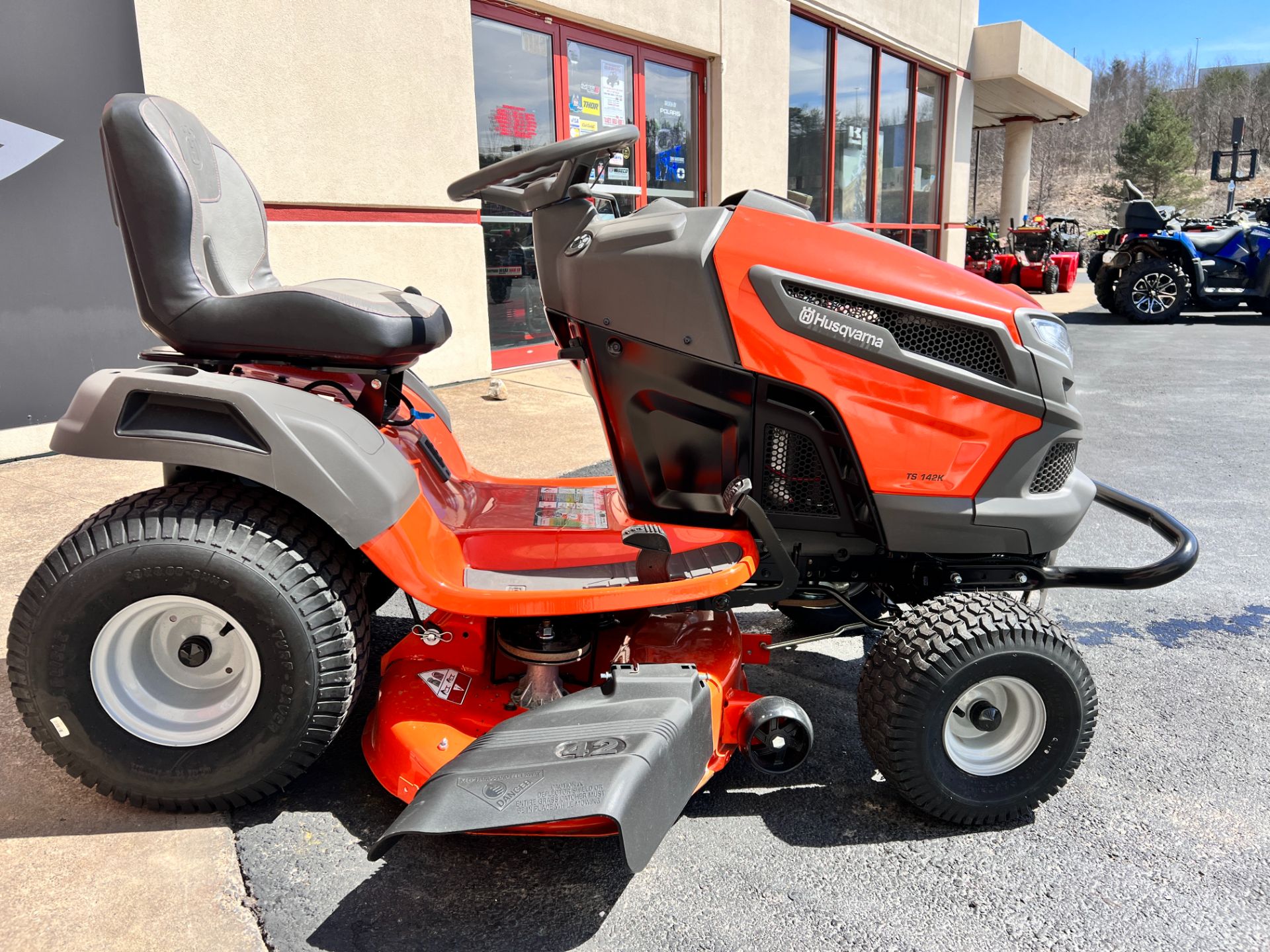 2022 Husqvarna Power Equipment TS 142K 42 in. Kohler 7000 Series 20 hp in Clearfield, Pennsylvania - Photo 7