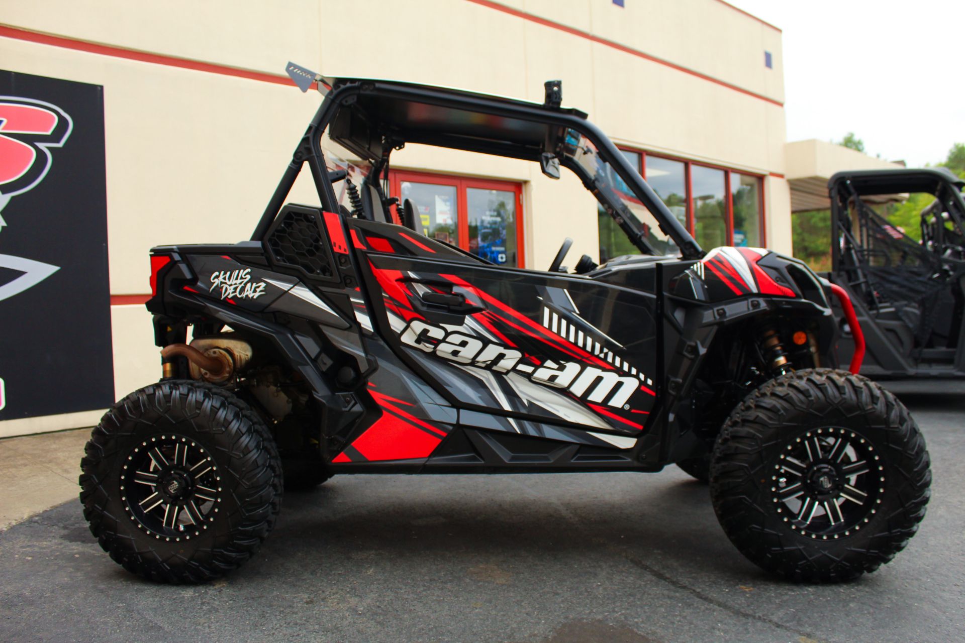 2023 Can-Am Maverick Trail DPS 1000 in Clearfield, Pennsylvania - Photo 5