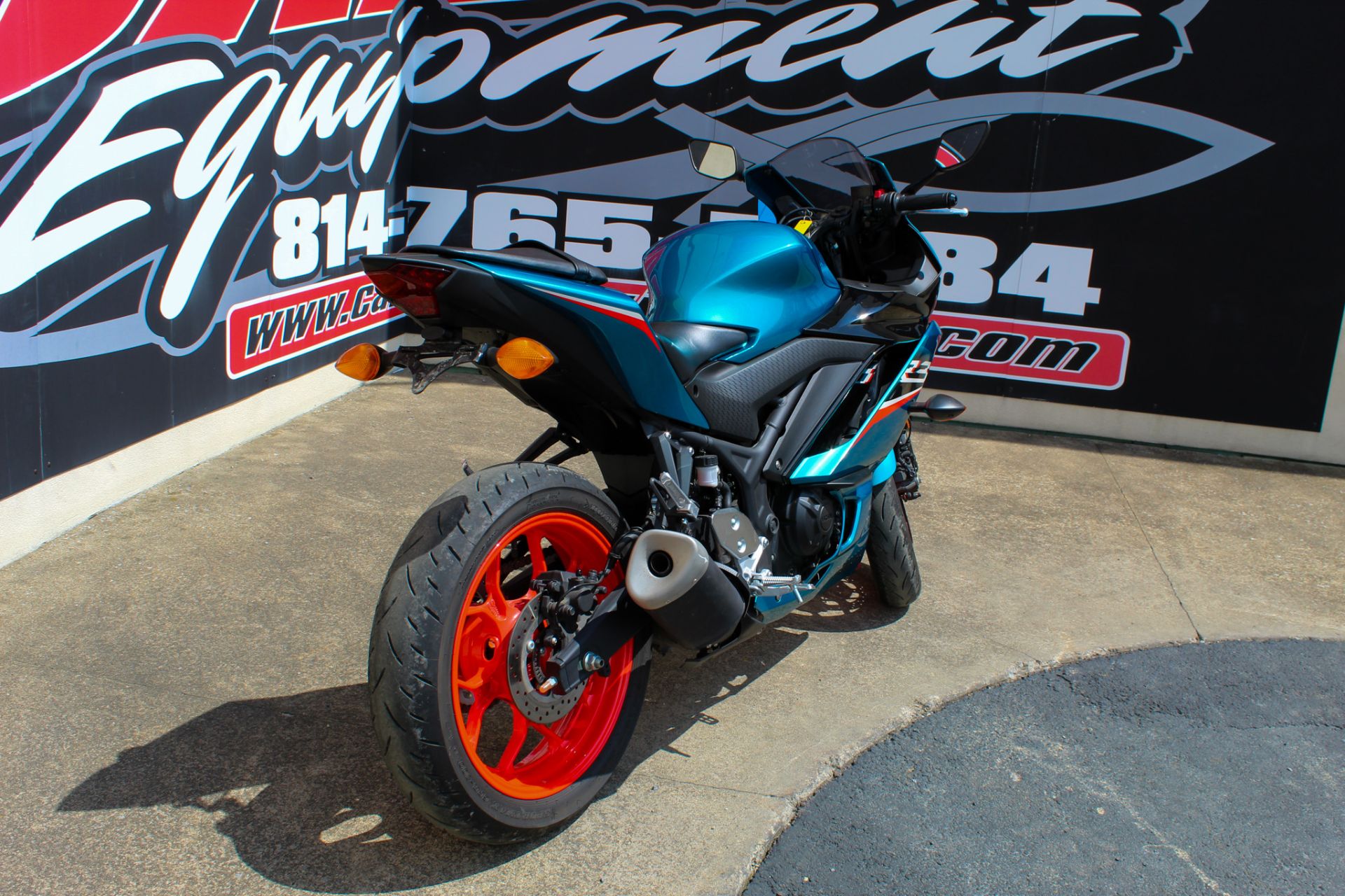 2021 Yamaha YZF-R3 ABS in Clearfield, Pennsylvania - Photo 8