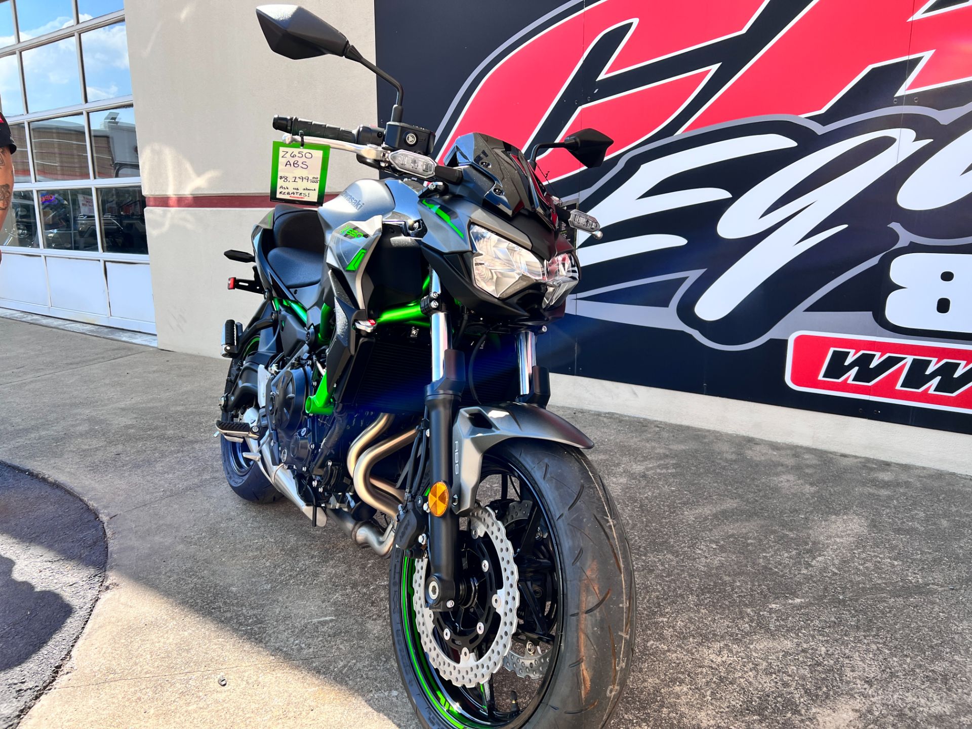 2023 Kawasaki Z650 ABS in Clearfield, Pennsylvania - Photo 10