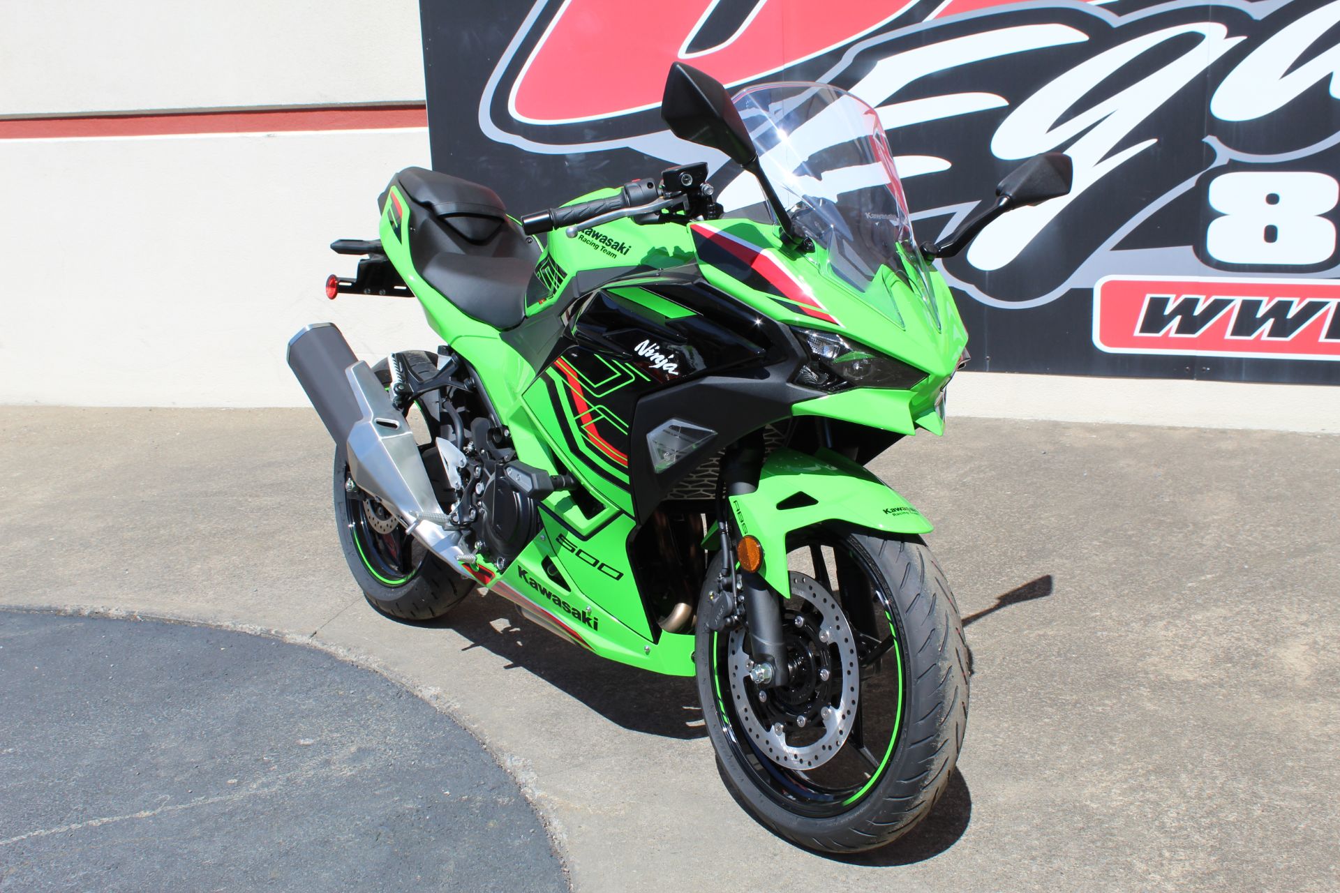 2024 Kawasaki Ninja 500 KRT Edition SE ABS in Clearfield, Pennsylvania - Photo 10