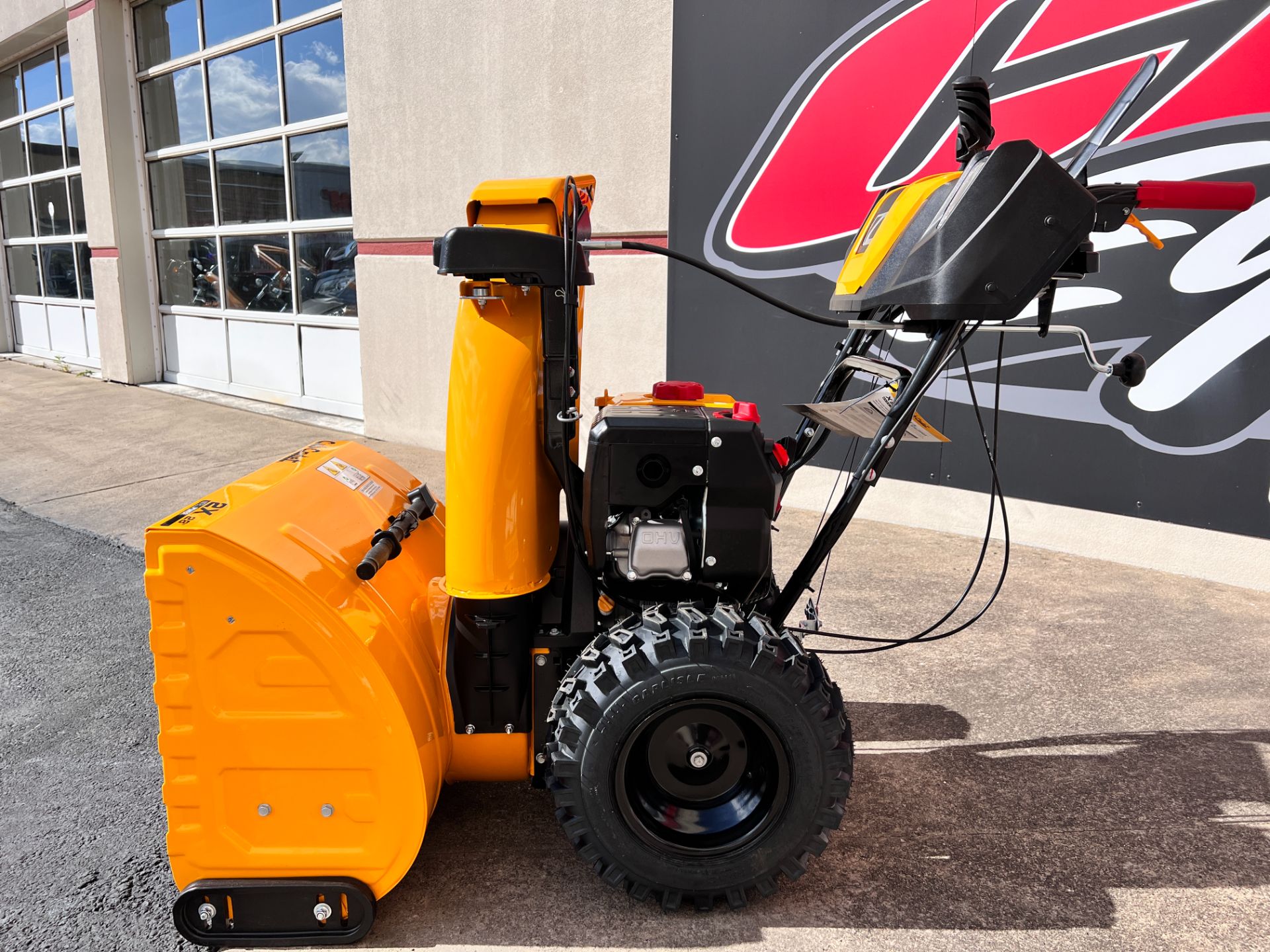 Cub Cadet 2X 28 in. IntelliPOWER in Clearfield, Pennsylvania - Photo 2