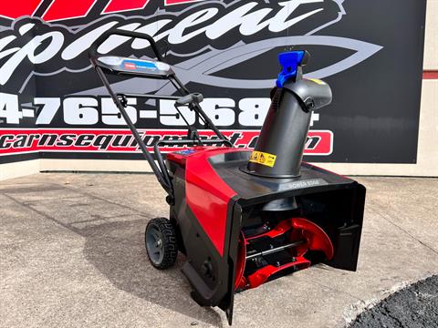 Toro 21 in. Power Clear e21 60V w/ 7.5Ah Battery & Charger in Clearfield, Pennsylvania - Photo 7