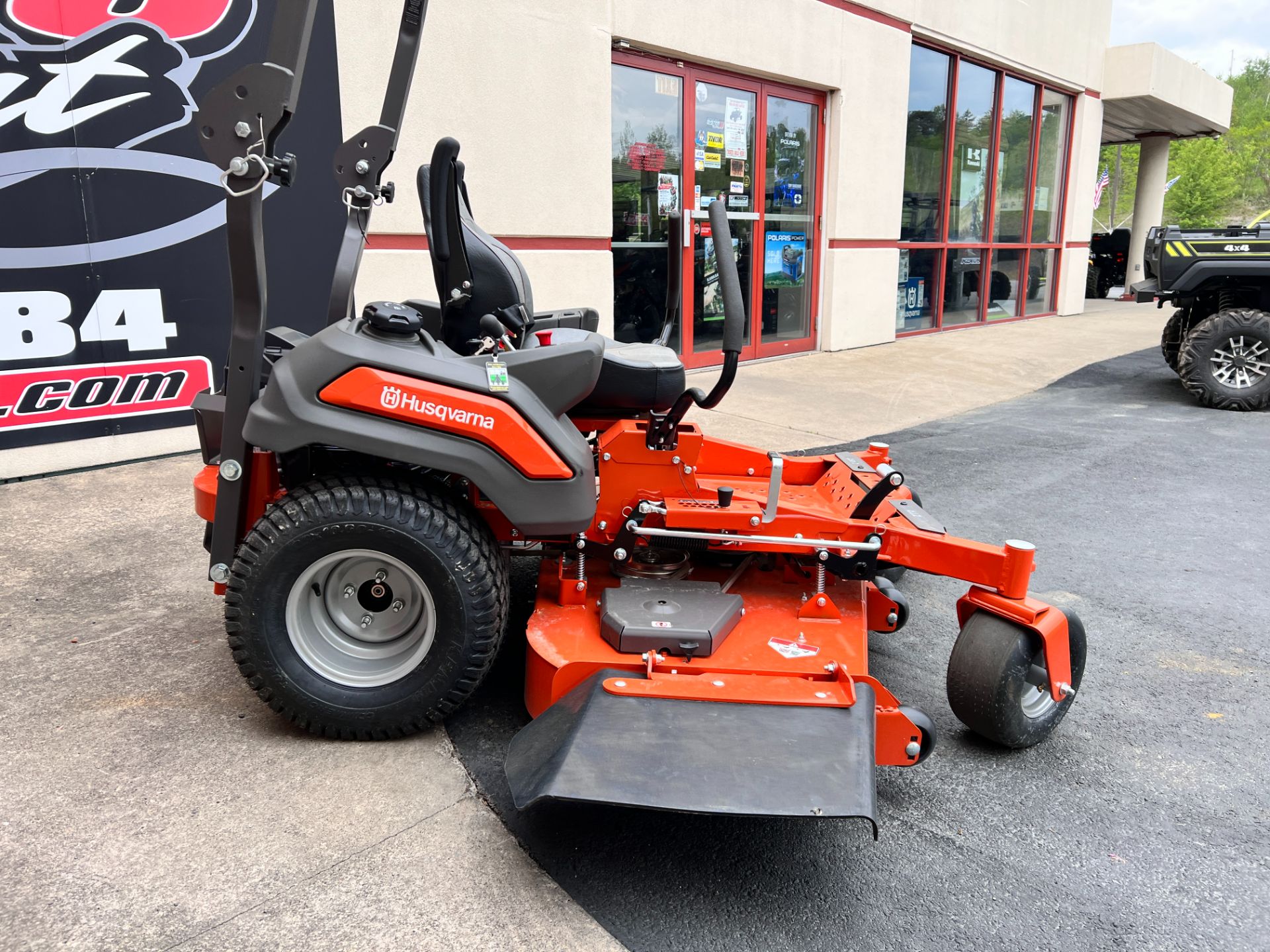 2023 Husqvarna Power Equipment Z460 60 in. Kawasaki FS Series 23 hp in Clearfield, Pennsylvania - Photo 9