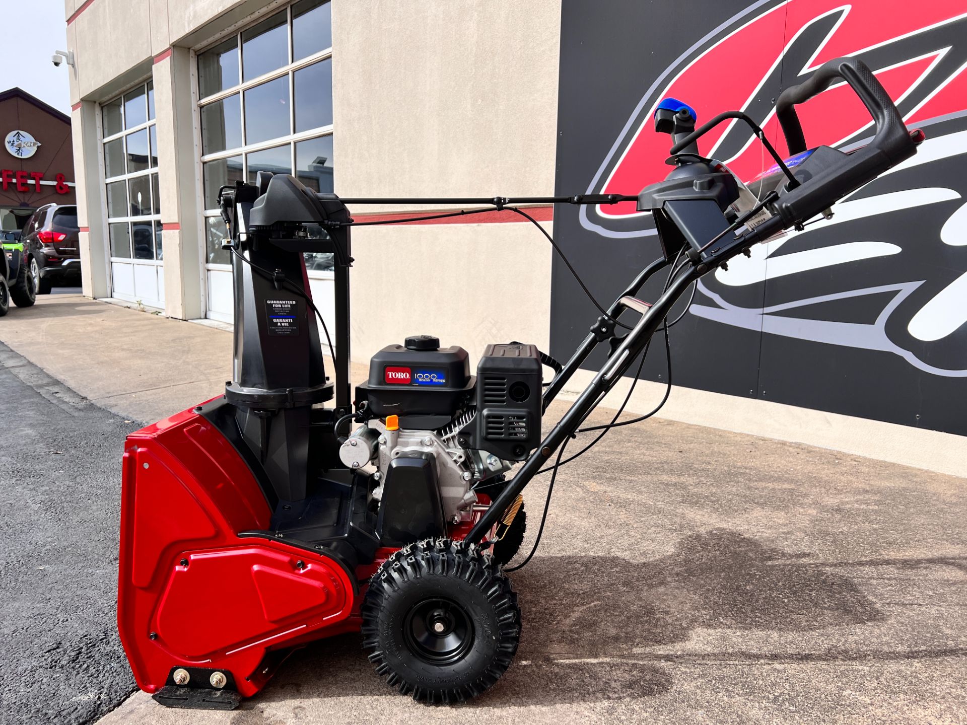 Toro 24 in. SnowMaster 724 QXE in Clearfield, Pennsylvania - Photo 3