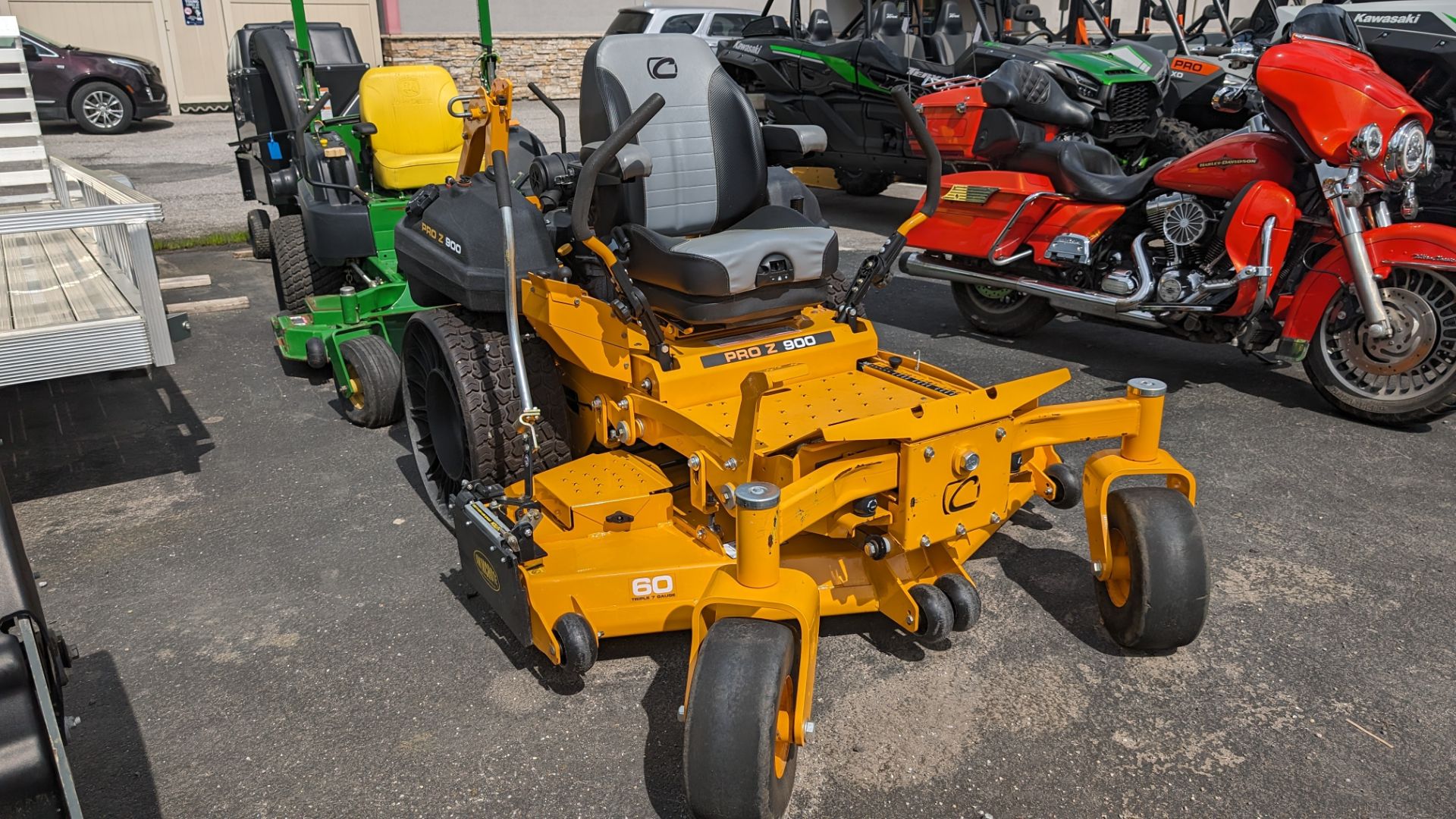 2020 Cub Cadet Pro Z 960 L KW 60 in. Kawasaki FX1000V 35 hp in Clearfield, Pennsylvania - Photo 8