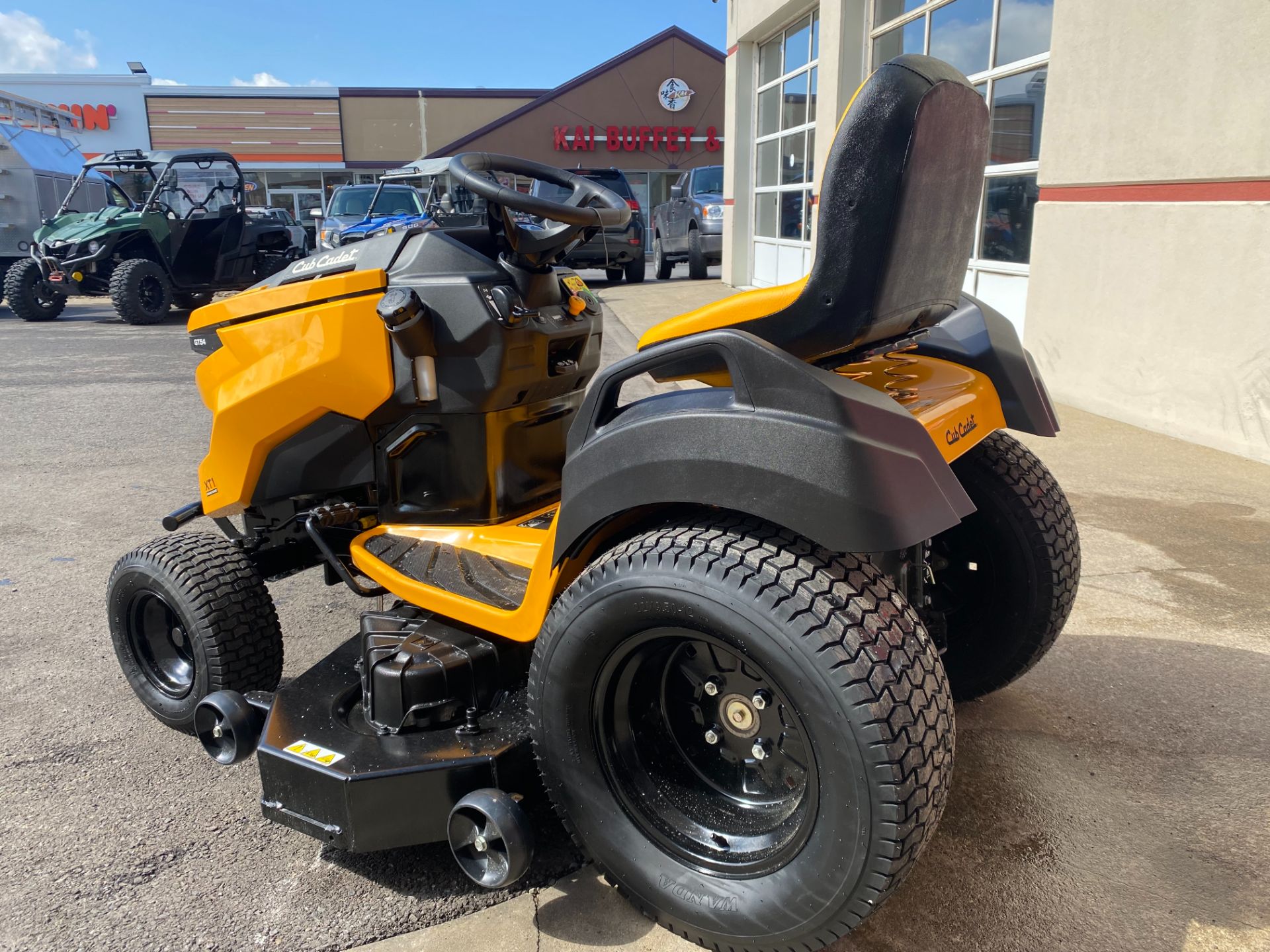 2023 Cub Cadet XT1 GT54 54 in. Kohler 7000 Series FAB 25 hp in Clearfield, Pennsylvania - Photo 2