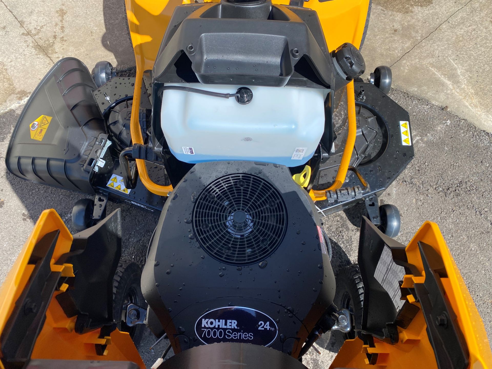 2024 Cub Cadet XT1 LT50 FAB 50 in. Kohler 7000 Series 24 hp in Clearfield, Pennsylvania - Photo 8