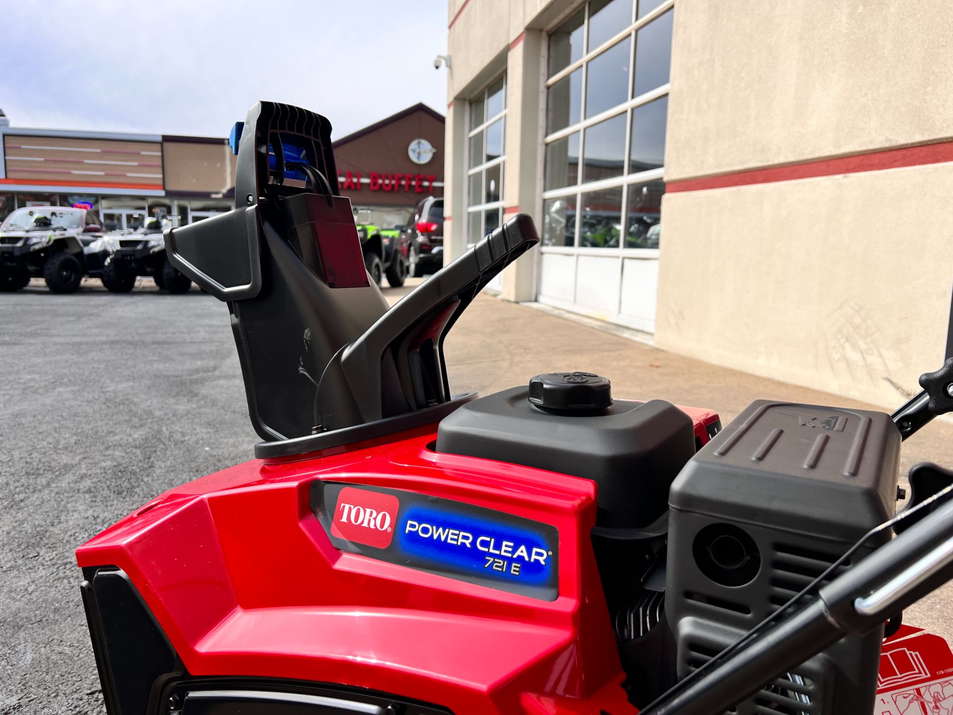 Toro 21 in. Power Clear 721 E in Clearfield, Pennsylvania - Photo 3