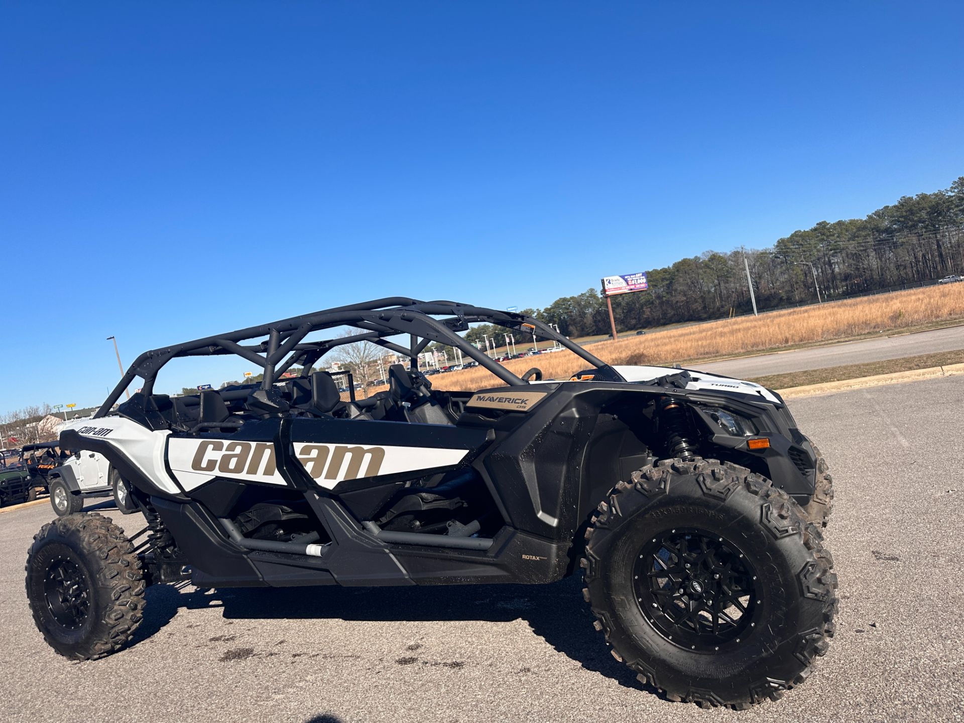 2024 Can-Am Maverick X3 Max DS Turbo in Bessemer, Alabama - Photo 10
